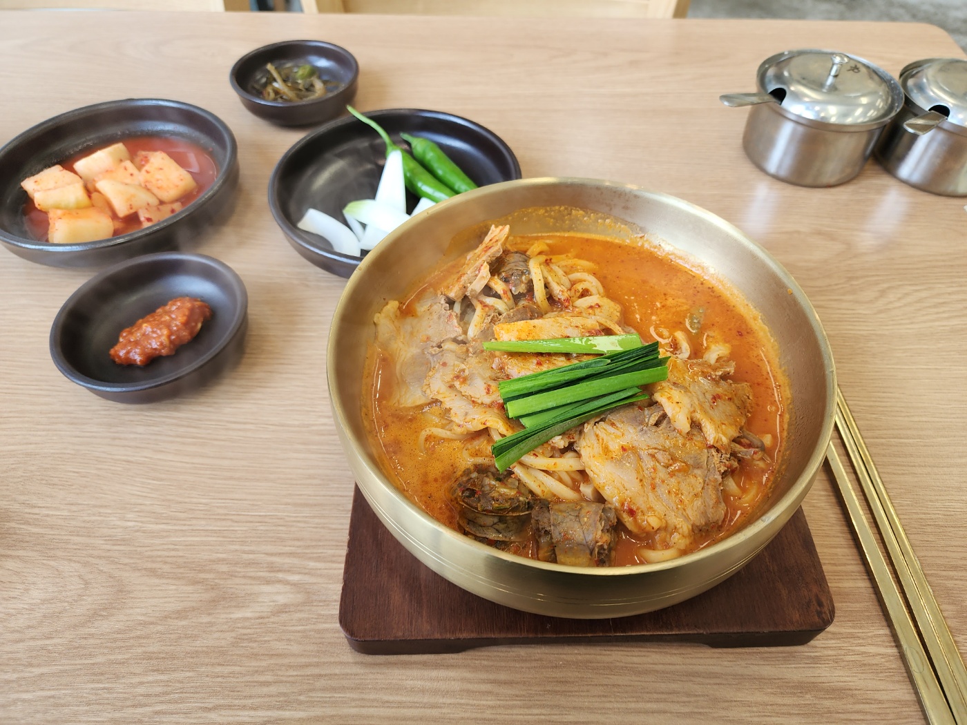 지나가다가 들렸는데 와 리얼 찐 맛집이네요!! - 구월동 맛집 연안옥 칼순대국 인천본점
