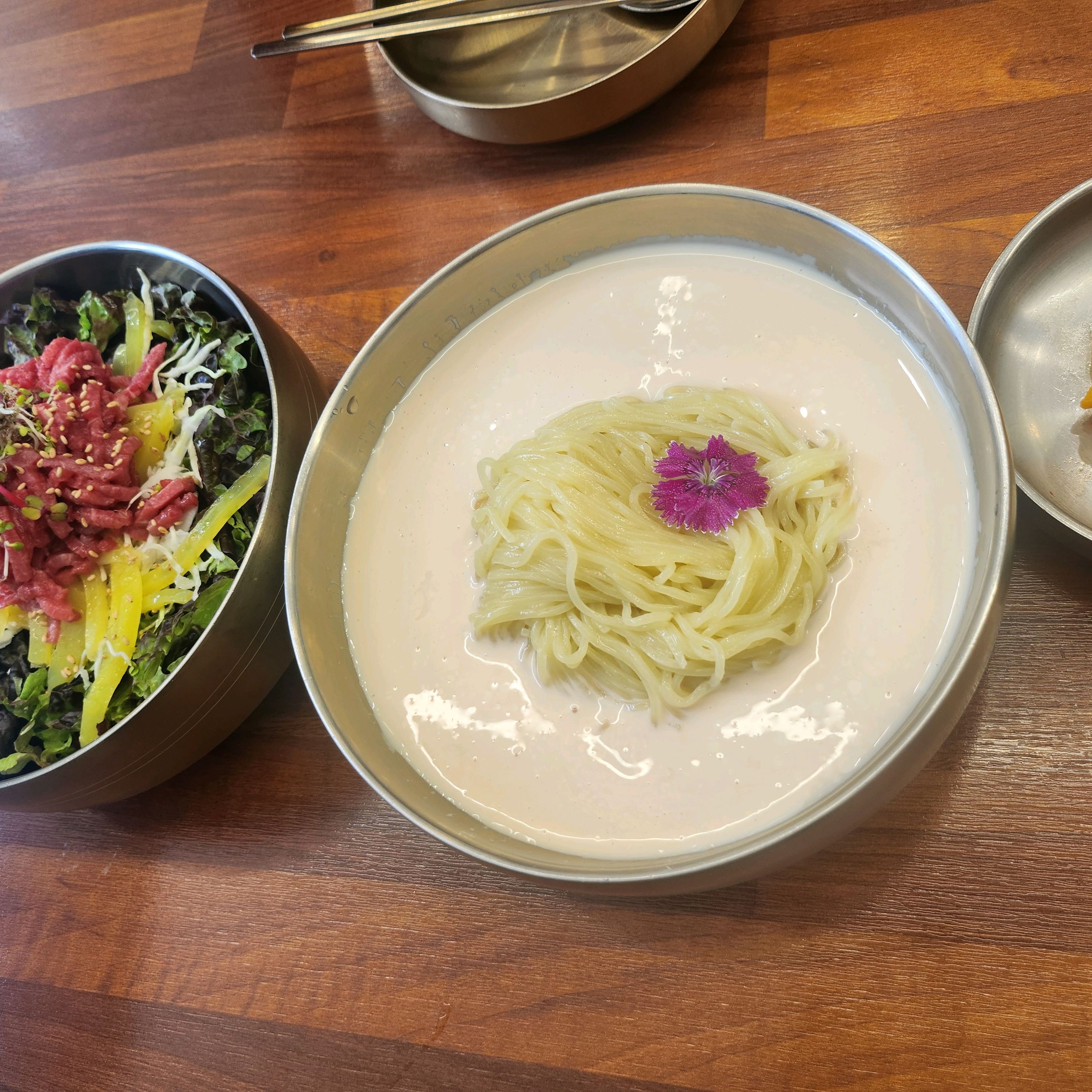 시원하고 깔끔해서 맛있어요 - 인천 맛집 두진옥 청라본점