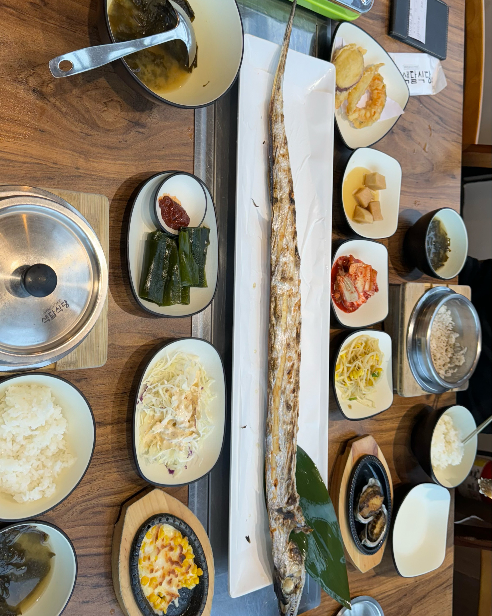 맛집이라해서 찾아왔는데 정말 맛있네요 ㅎㅎ 배부르게 잘 먹고 갑니다!!!! 구이랑 조림 둘