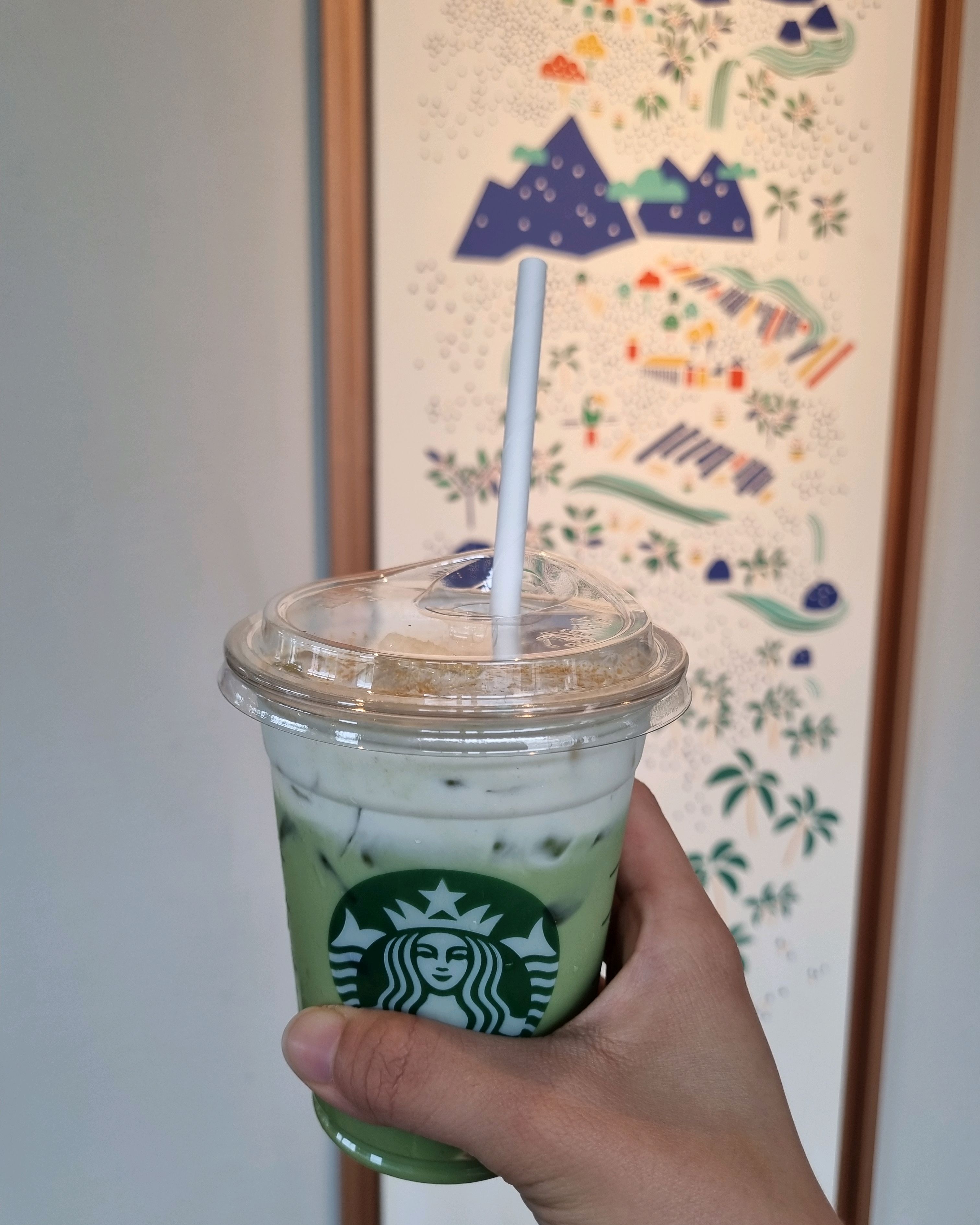 인절미말차라떼 맛있네요 - 제주 맛집 스타벅스 제주중문점