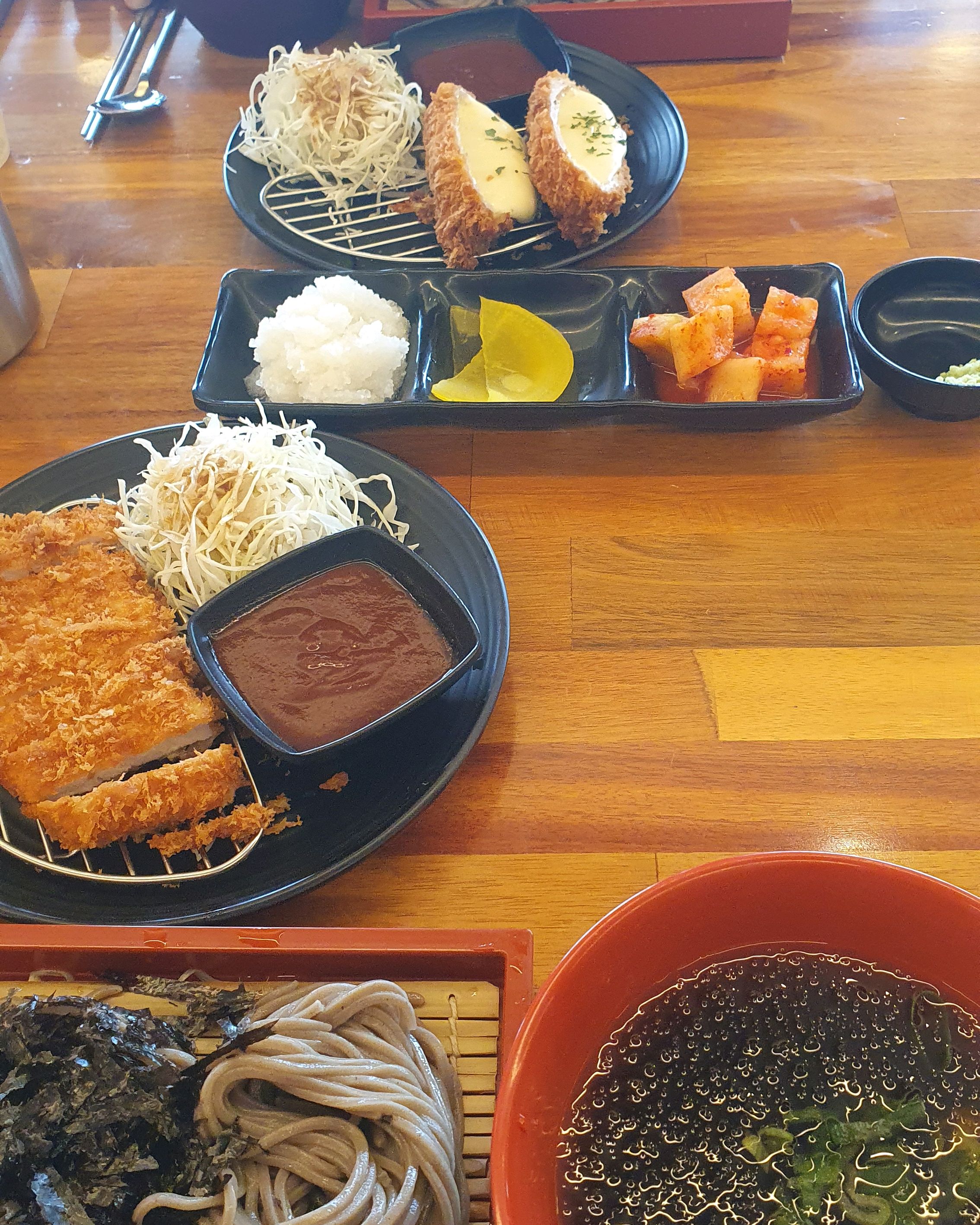 삼동소바 지나다니면서 궁금했었는데 - 군산 미장동 맛집 삼동소바 군산점