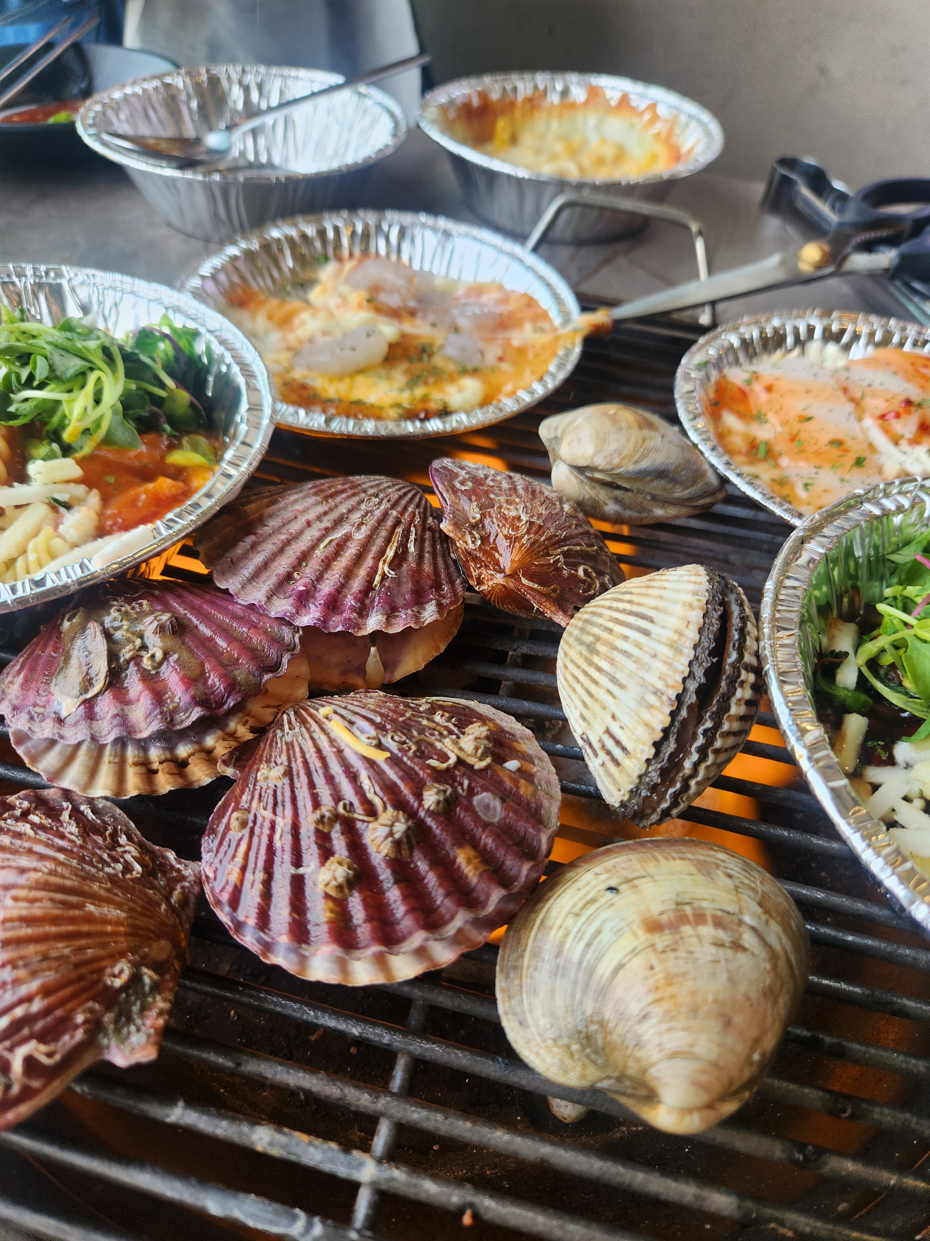 사장님도 너무친절하시고 사진그대로 잘나와요~ - 인천 맛집 청춘조개 월미도직영점