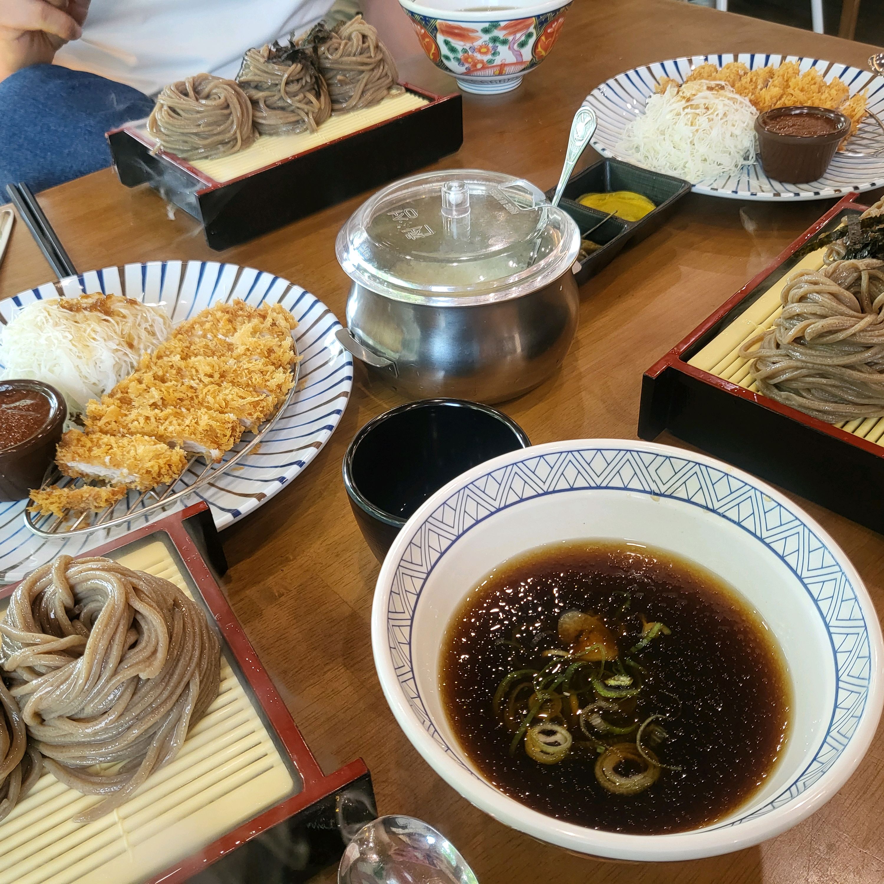 아이랑도 자주 오는곳인데 오늘은 시어머님 모시고 왔네요. - 민락동 맛집 삼동소바 의정부점