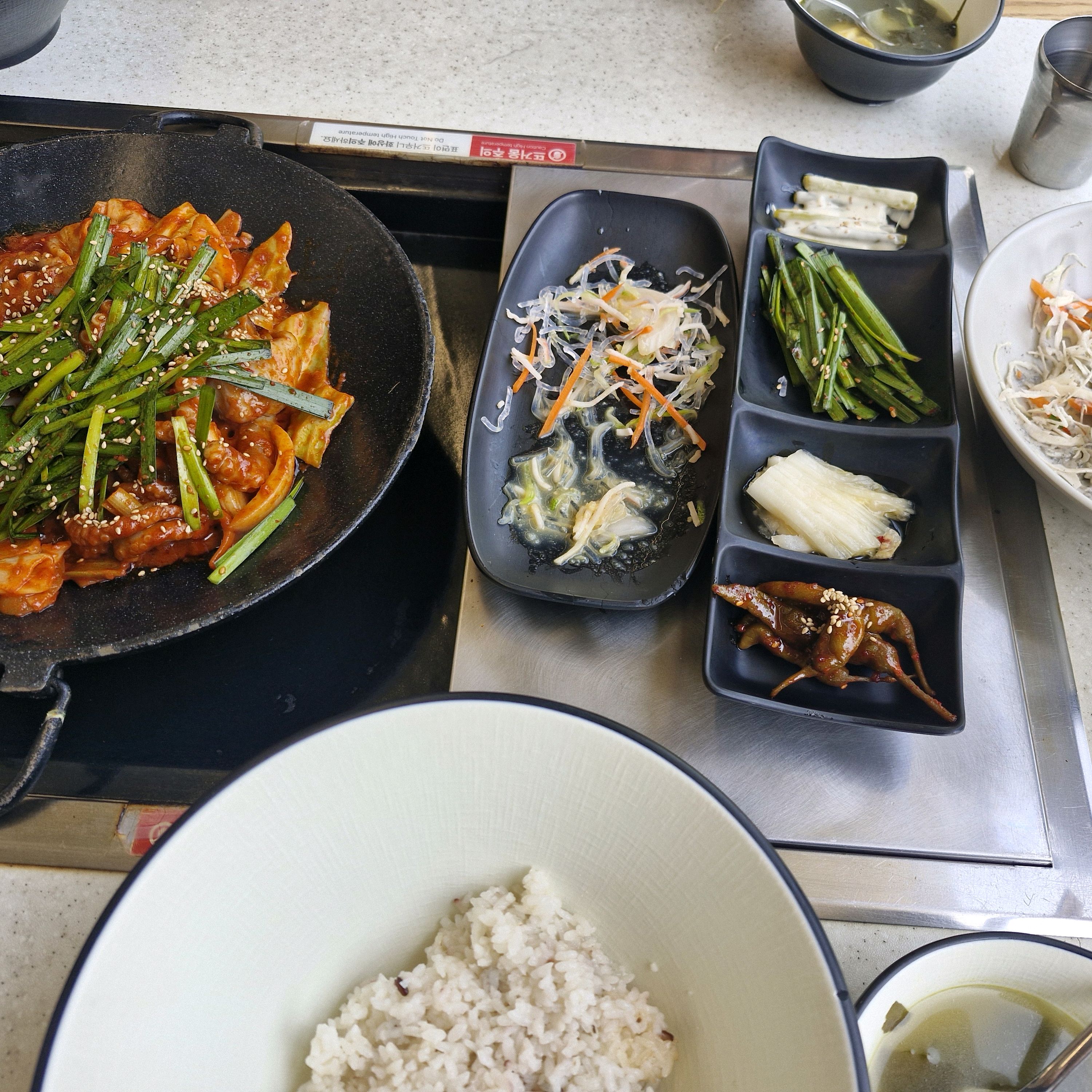깨끗하고 친절하고 맛있어요 - 인천 맛집 해목정 X 덕담집