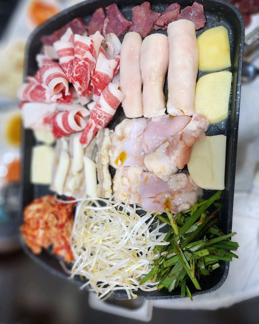푸짐하고신선한 한우곱창모둠 맛봤어요~~ - 인천 맛집 삽교소곱창