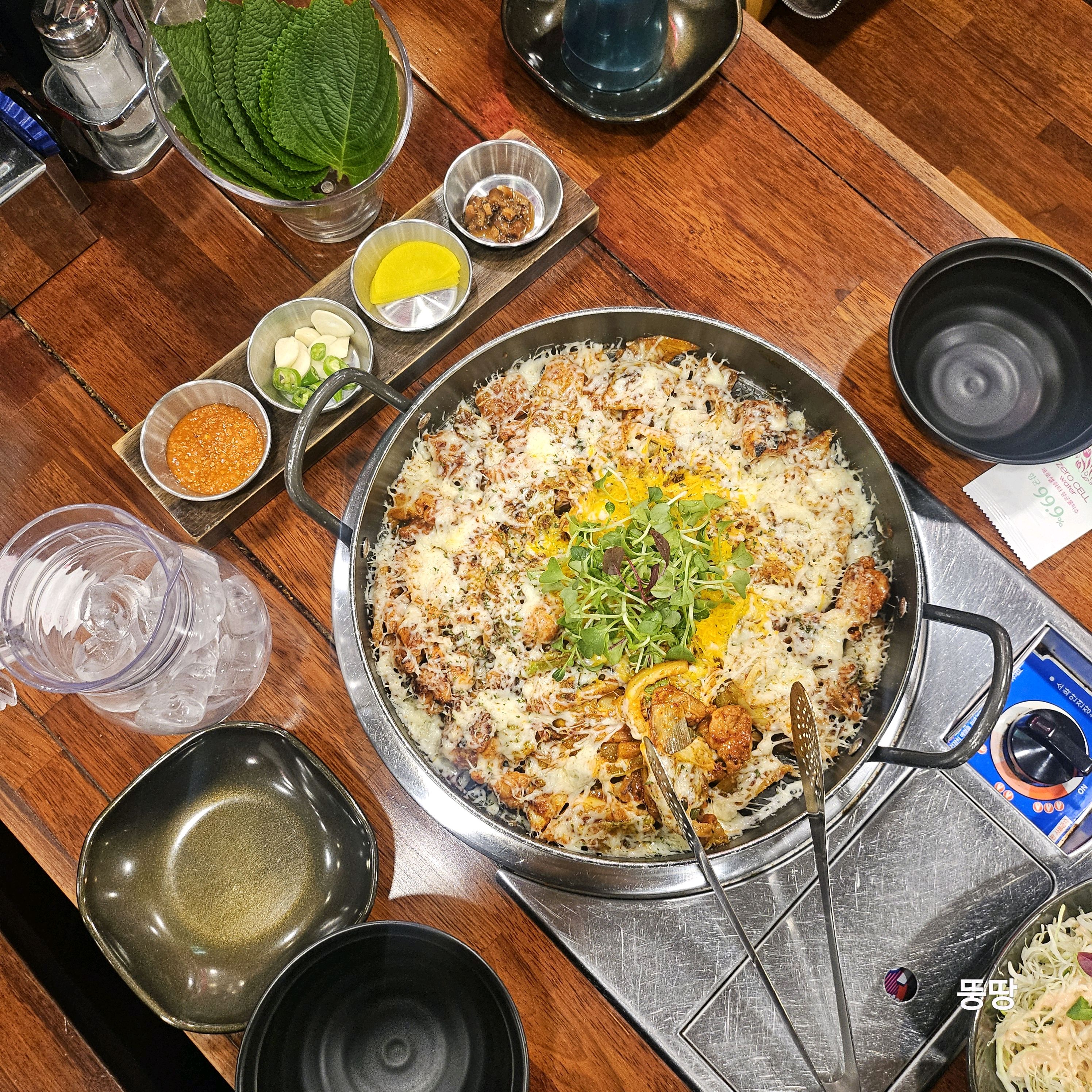동현아에 직화닭갈비 계진상 커플세트 먹었는데 - 종로 맛집 계진상 동대문현대시티아울렛점