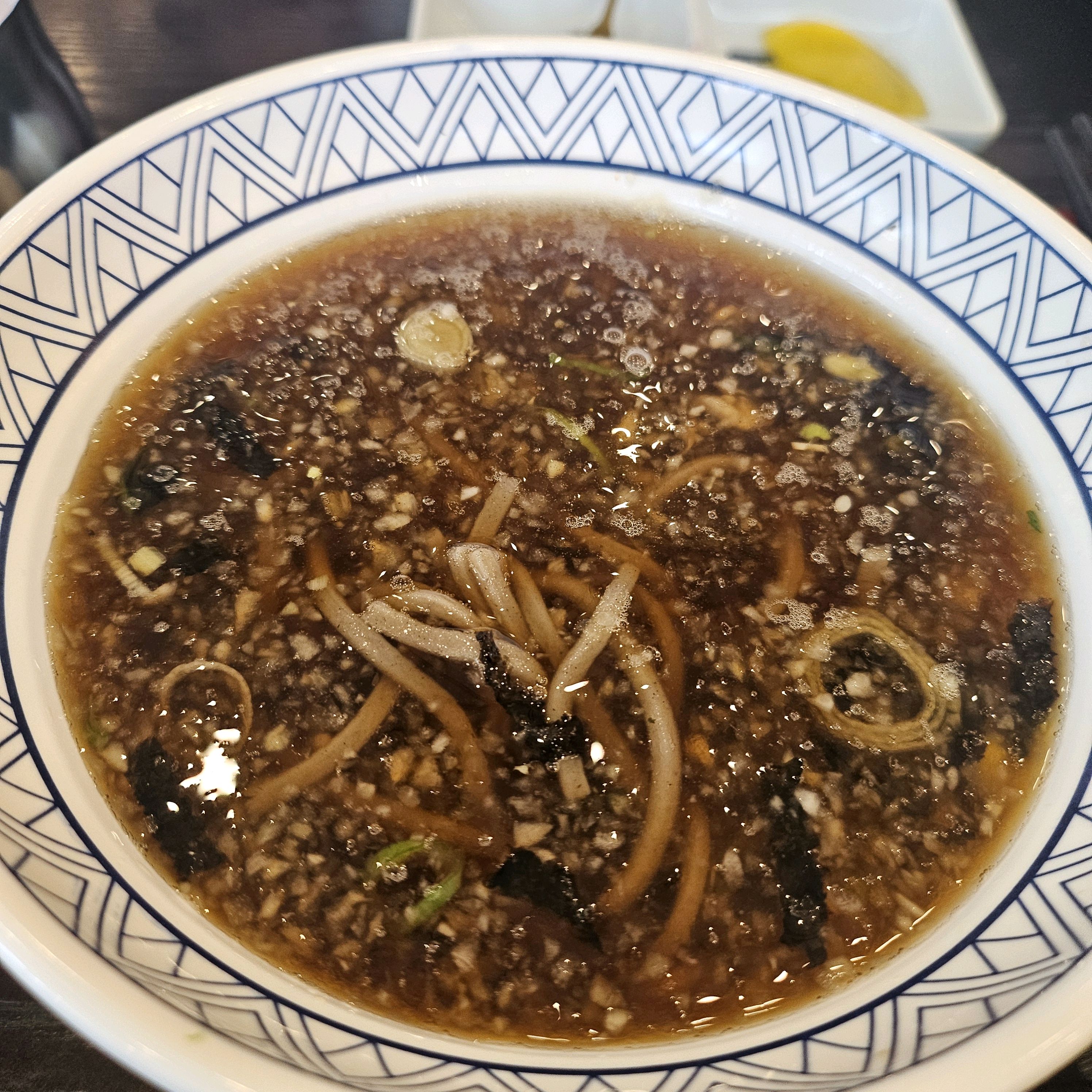 다가오는 여름 - 인천 송도 맛집 삼동소바 송도센트럴점