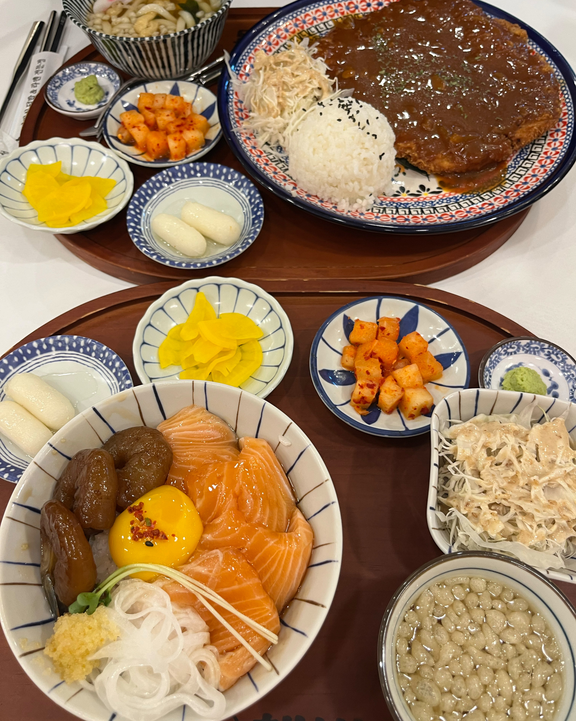 오늘은 연어가 땡겨서 연어덮밥 먹으러 왔어용!! - 인천 맛집 핵밥 구월로데오점