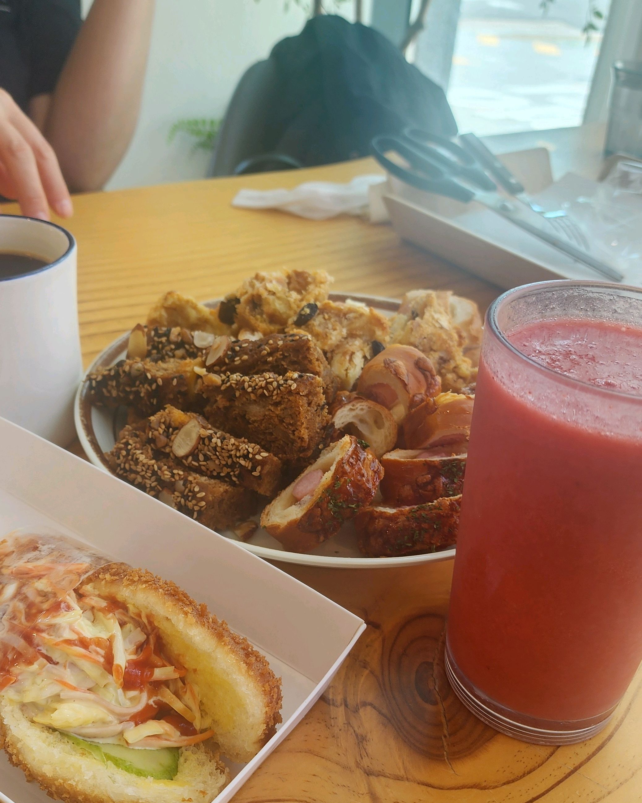 친절하세요 - 인천 맛집 빵백화점