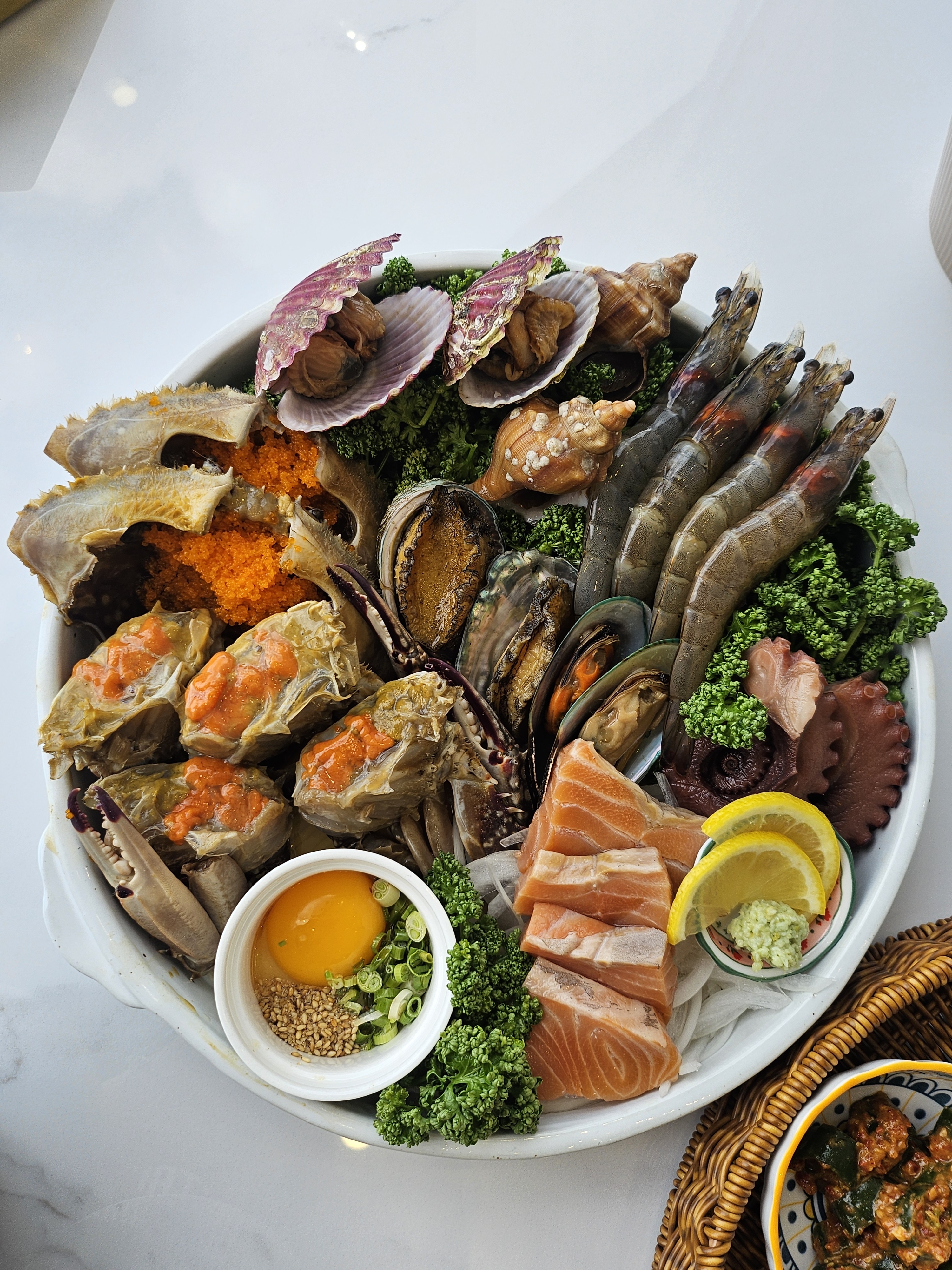 오랜만에 왔는데 신메뉴가 나왔기에 시켜봤어욤!! - 송정 맛집 송정 핍스플로어