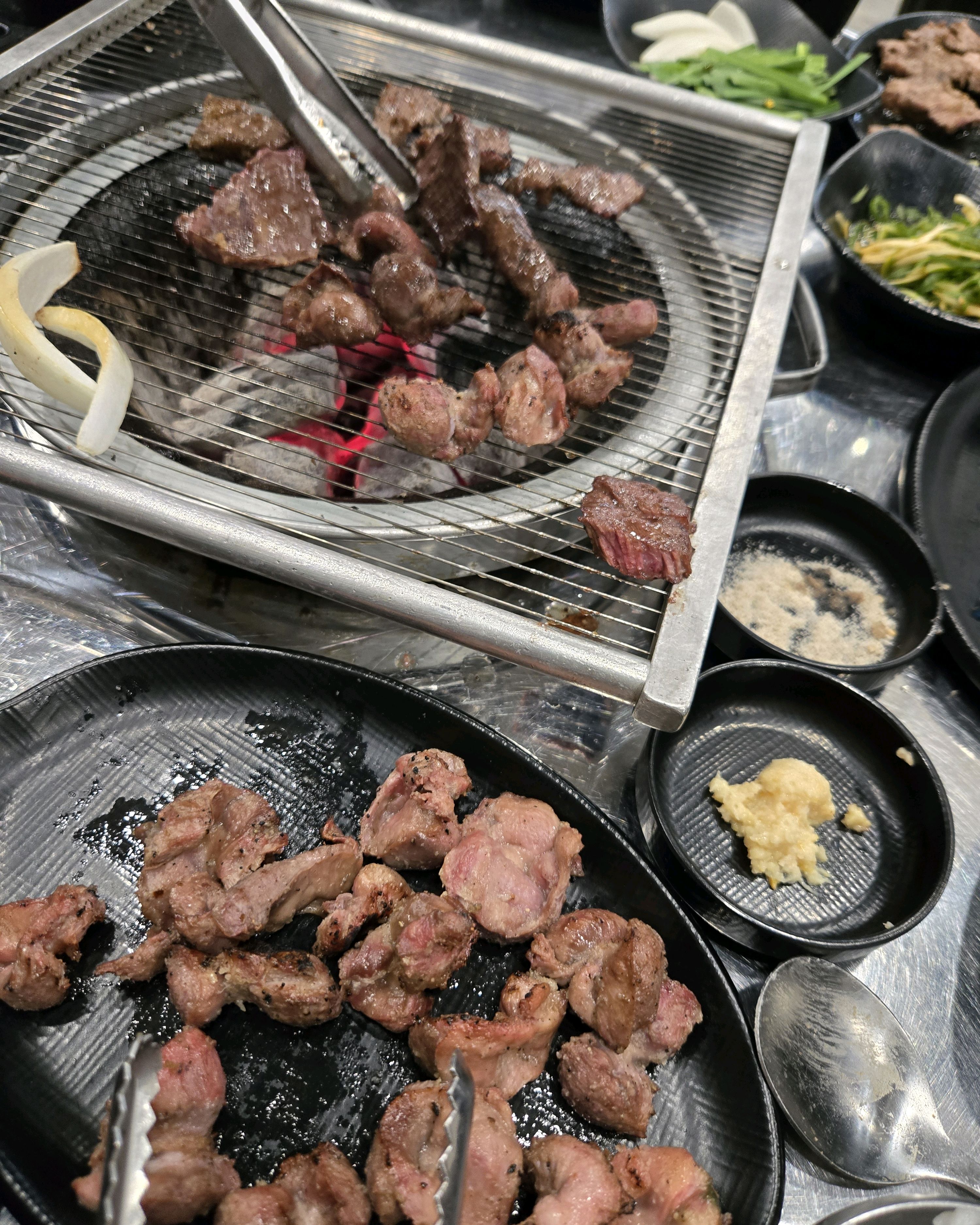 우연이 찾은곳  맛있고 남녀노소  다 좋을것 같아요. - 대전 맛집 춘선소제동 숯불구이