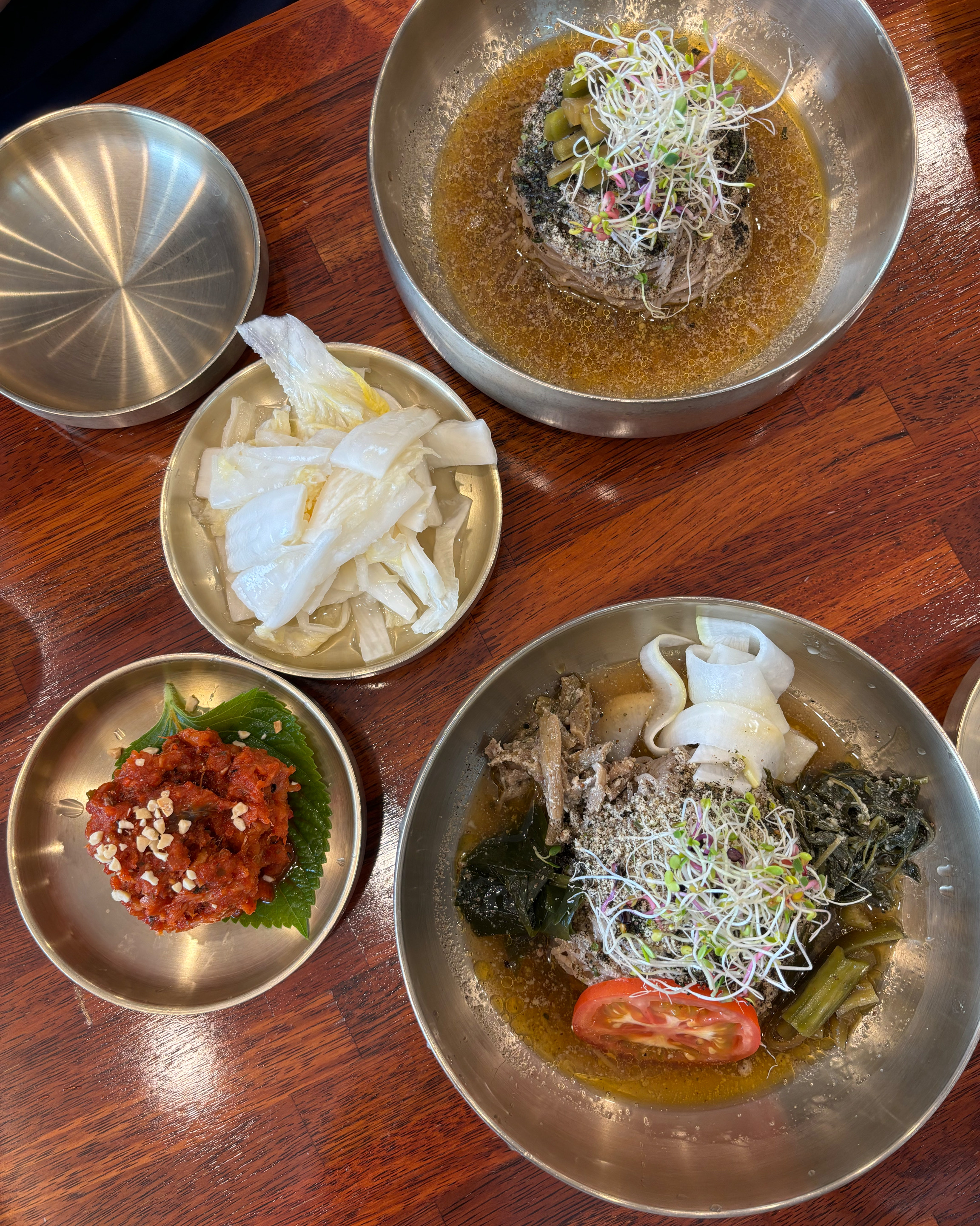 깔끔하고 너무 맛나요 또 생각날 거 같아요! 영종도 맛집인가봐요 ~! ㅎ ㅎ - 인천 맛집 서도막국수