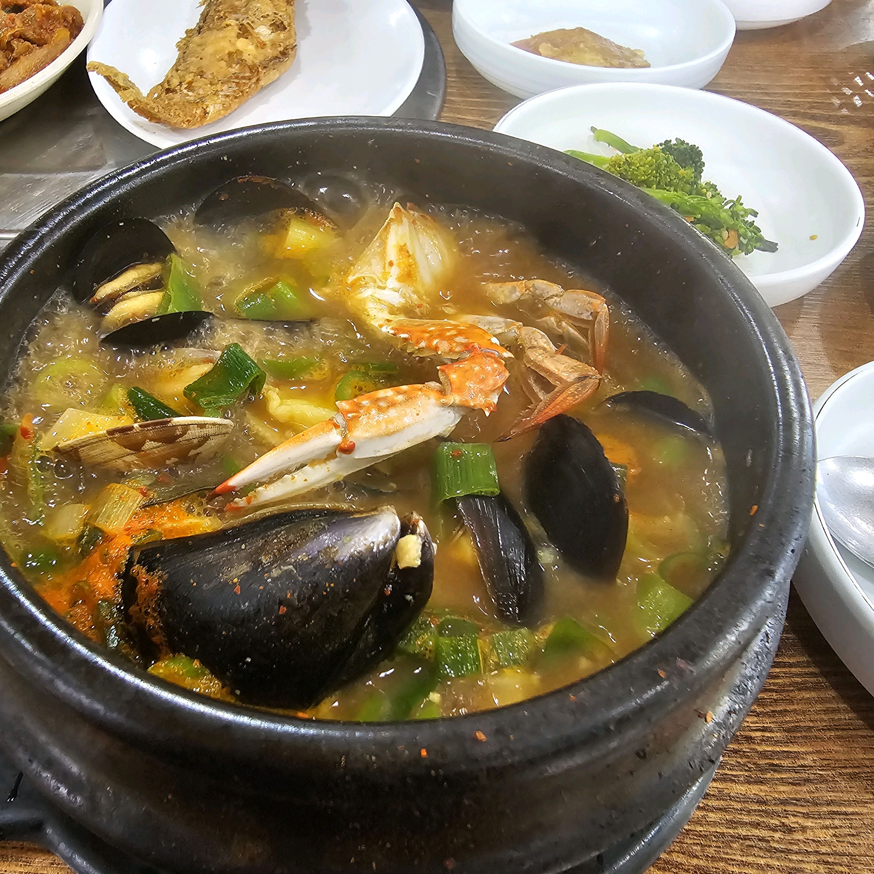 제주여행3일차 - 제주 맛집 고은물식당 제주산방산점
