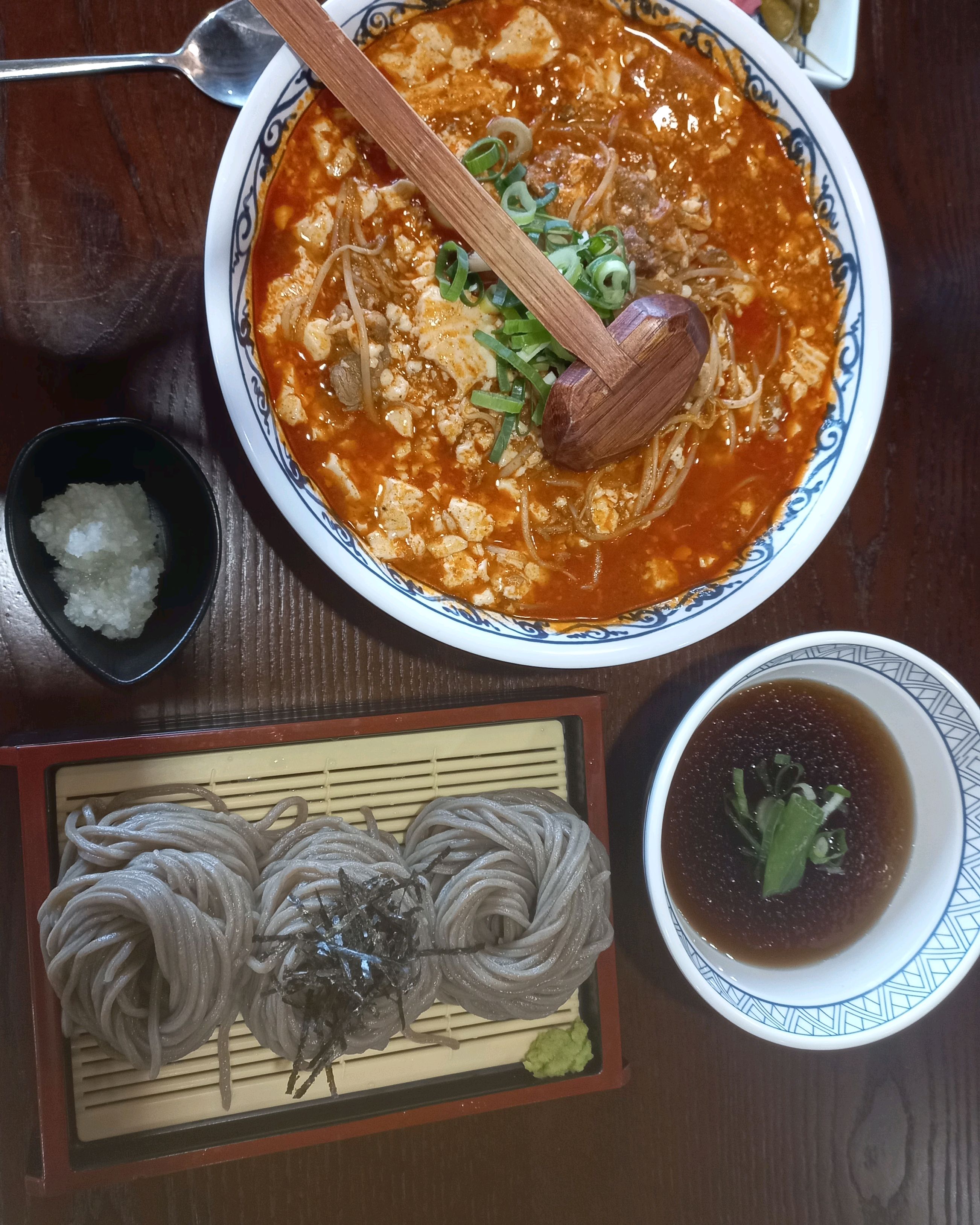 친구랑 나들이겸 왔는데 음식도맛있고 뷰도 멋지네요~~ - 경주 충효 맛집 삼동소바 경주 아당지점
