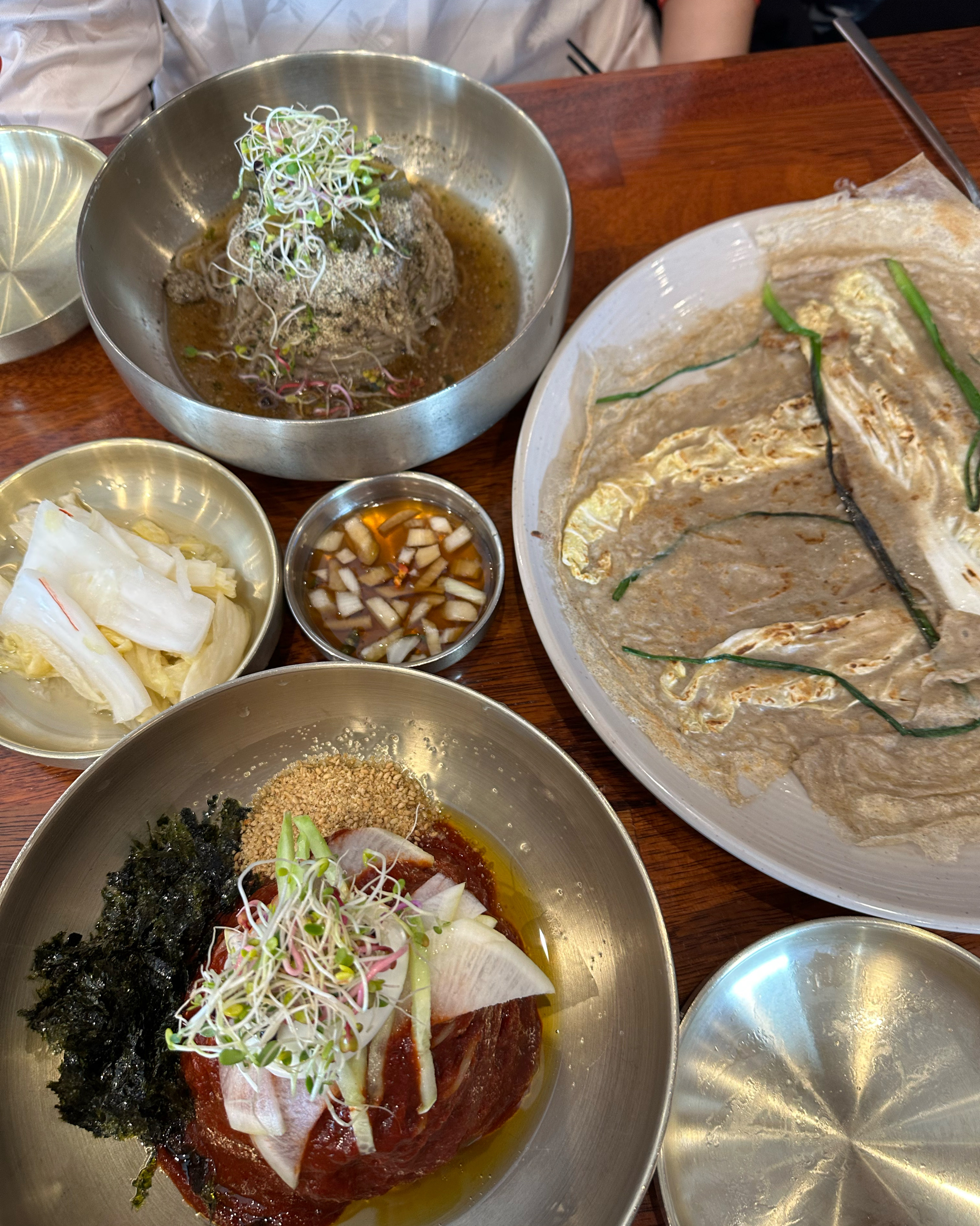 들간장 막국수 진짜 고소하고 전도 바삭하고 메밀맛이 잘느껴져요!! - 인천 맛집 서도막국수