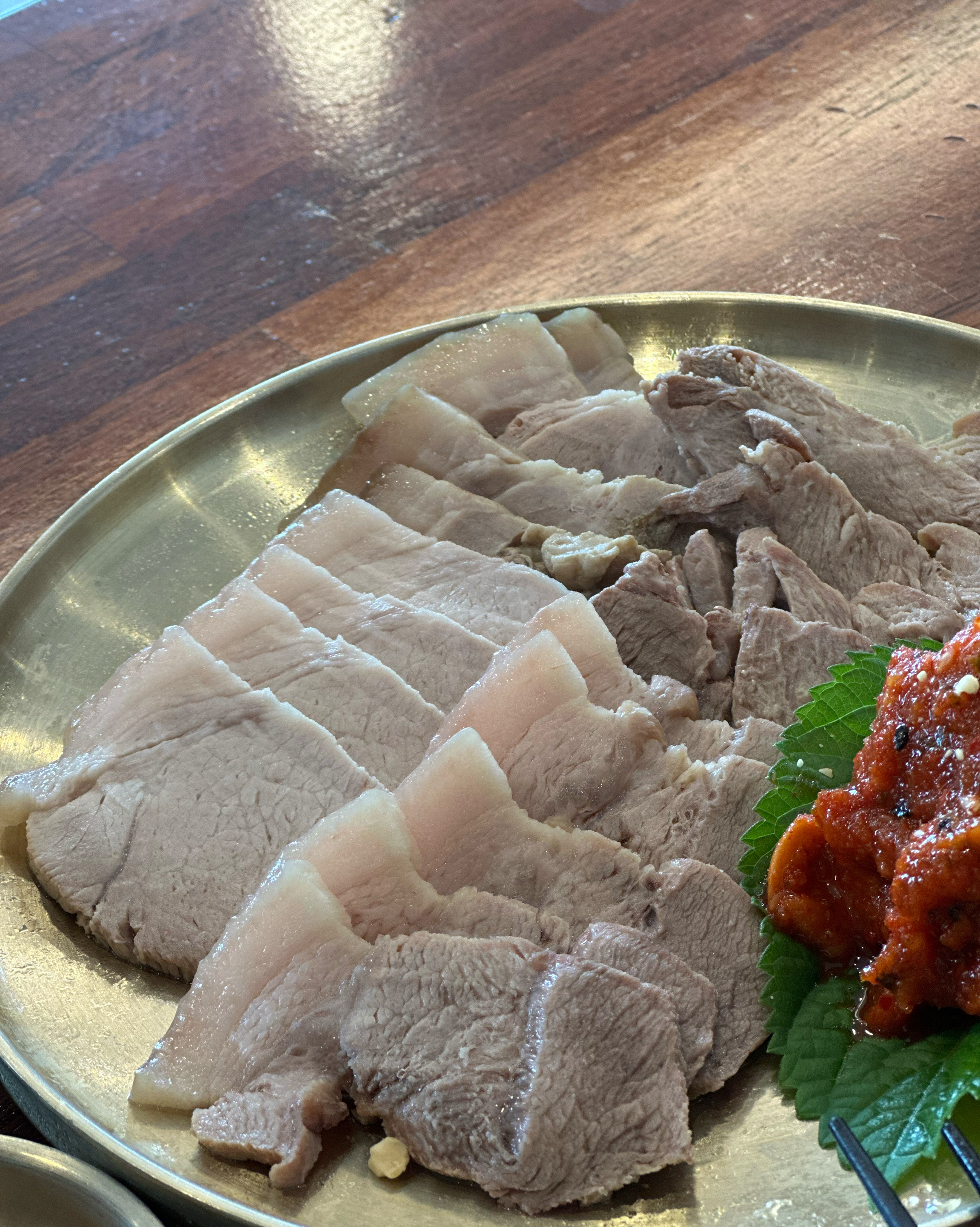 김치랑 수육 너무 맛있어여 맛도리!! - 인천 맛집 서도막국수
