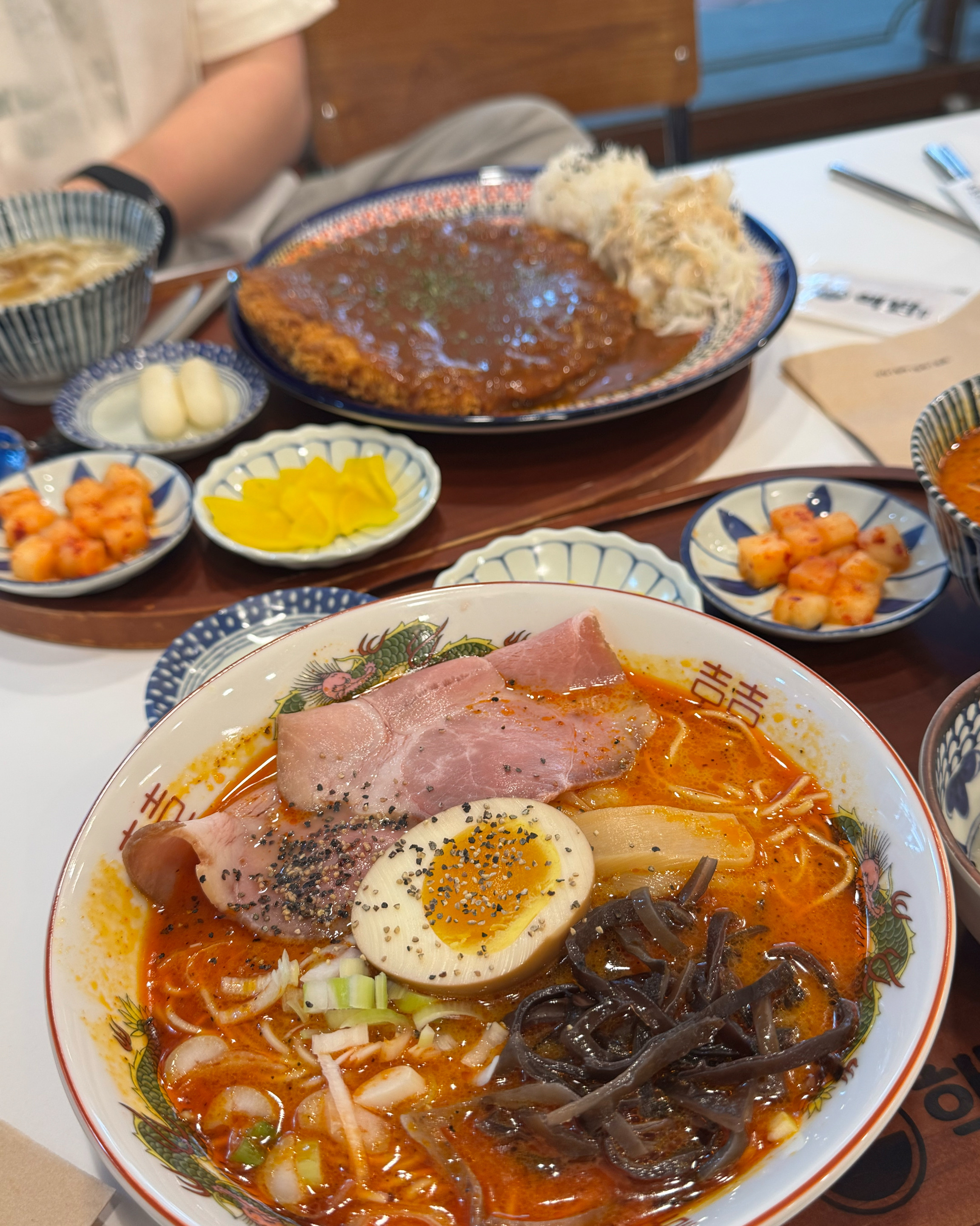 카라이라멘 적당히 맵고 맛있어요! 경양식왕돈까스 소스 대박👍 - 인천 맛집 핵밥 구월로데오점