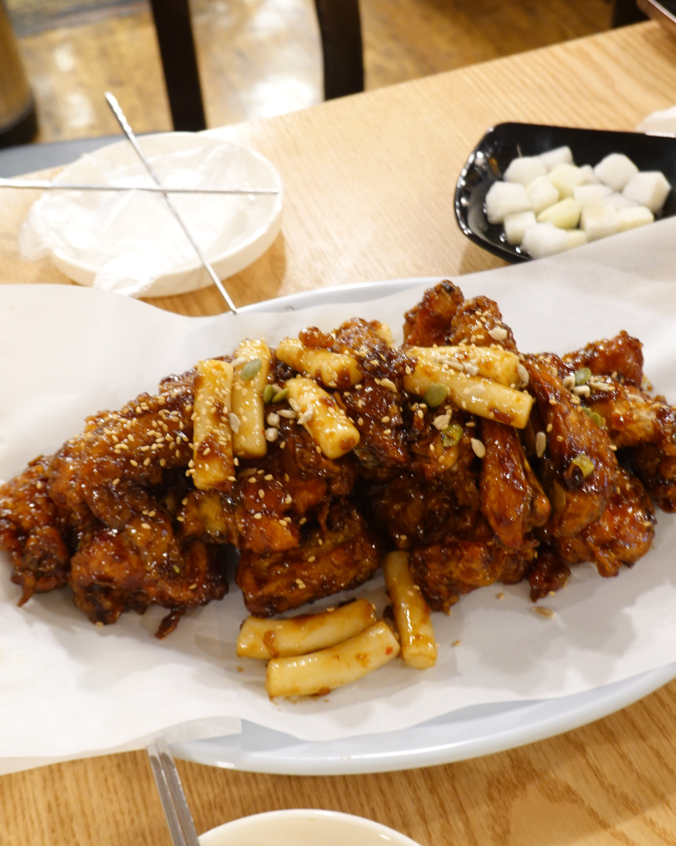 쫄간장치킨 맛있구 넘친절하셨어요 - 대전 맛집 스모프치킨 대전본점