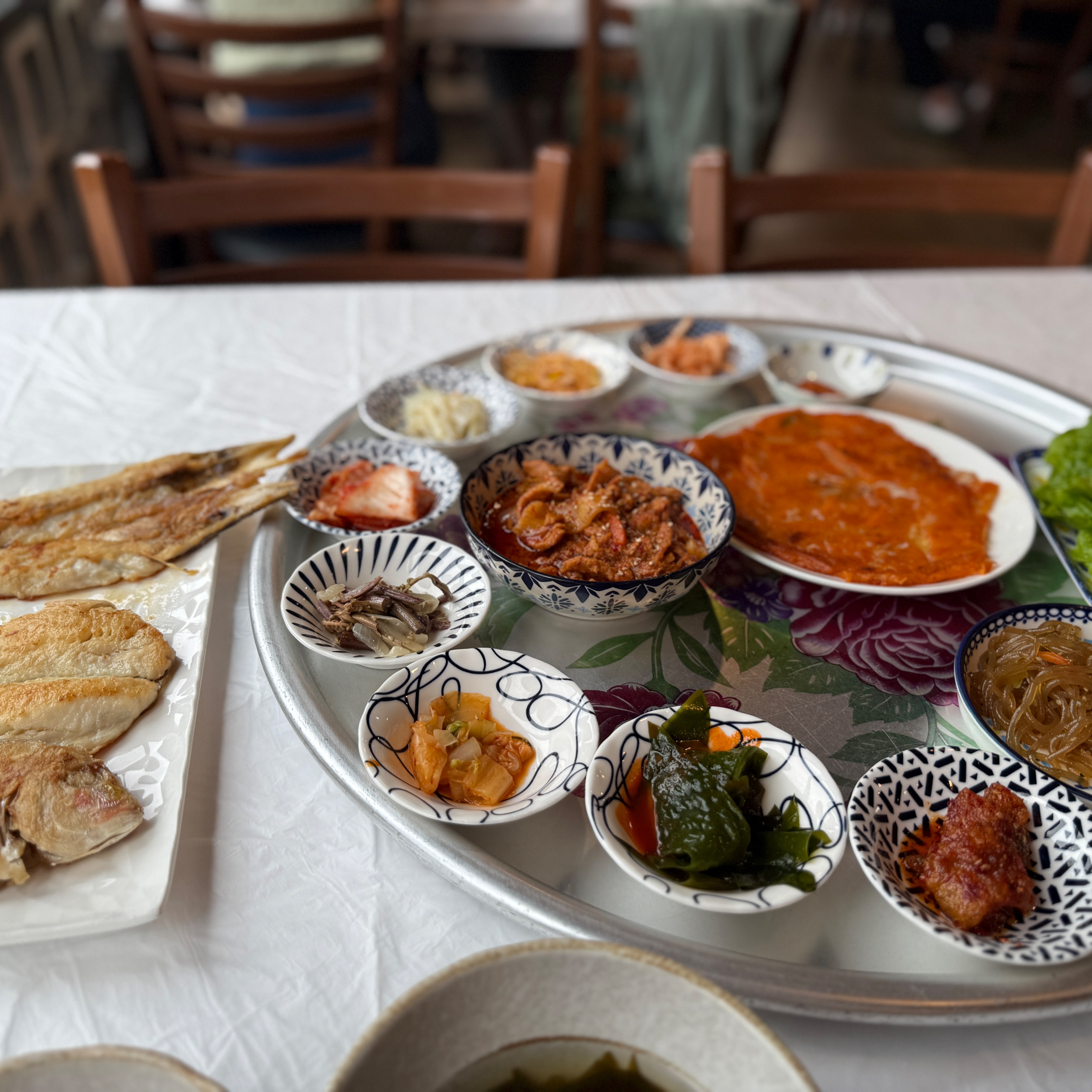 만오천원에 가성비 좋게 생선구이 한상 먹을 수 있어서 좋아요. - 제주 맛집 제주할망밥상 애월점