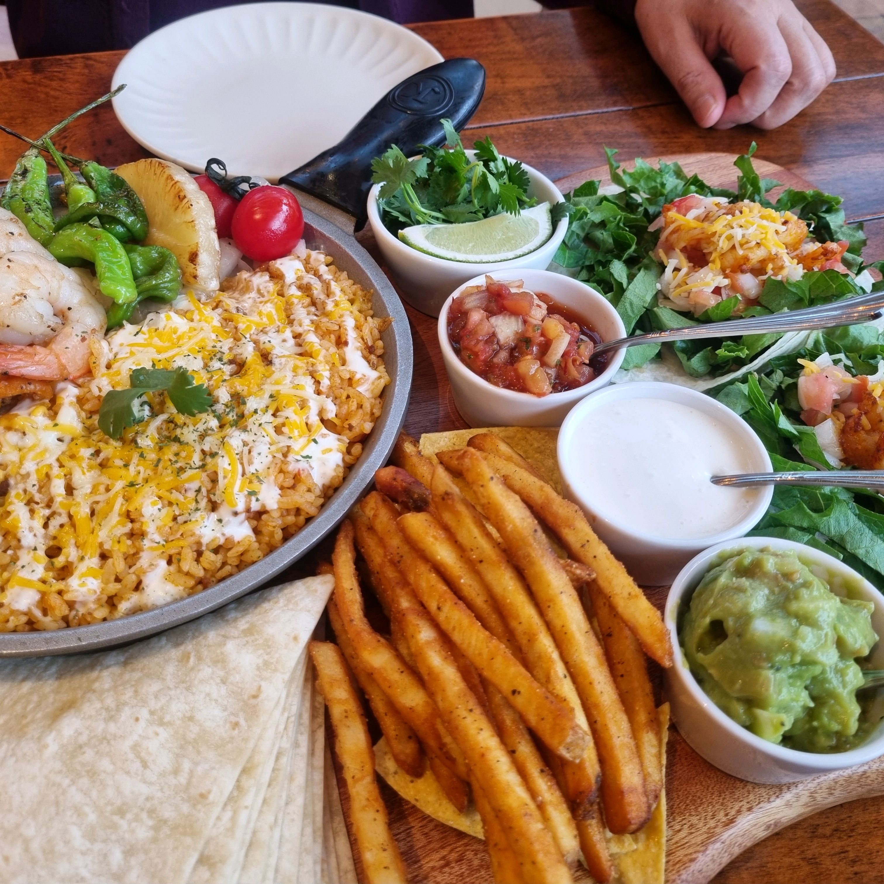 구리에 타코맛집 생겼다고해서 와봤어요~ - 구리역 맛집 갓잇 구리수택점