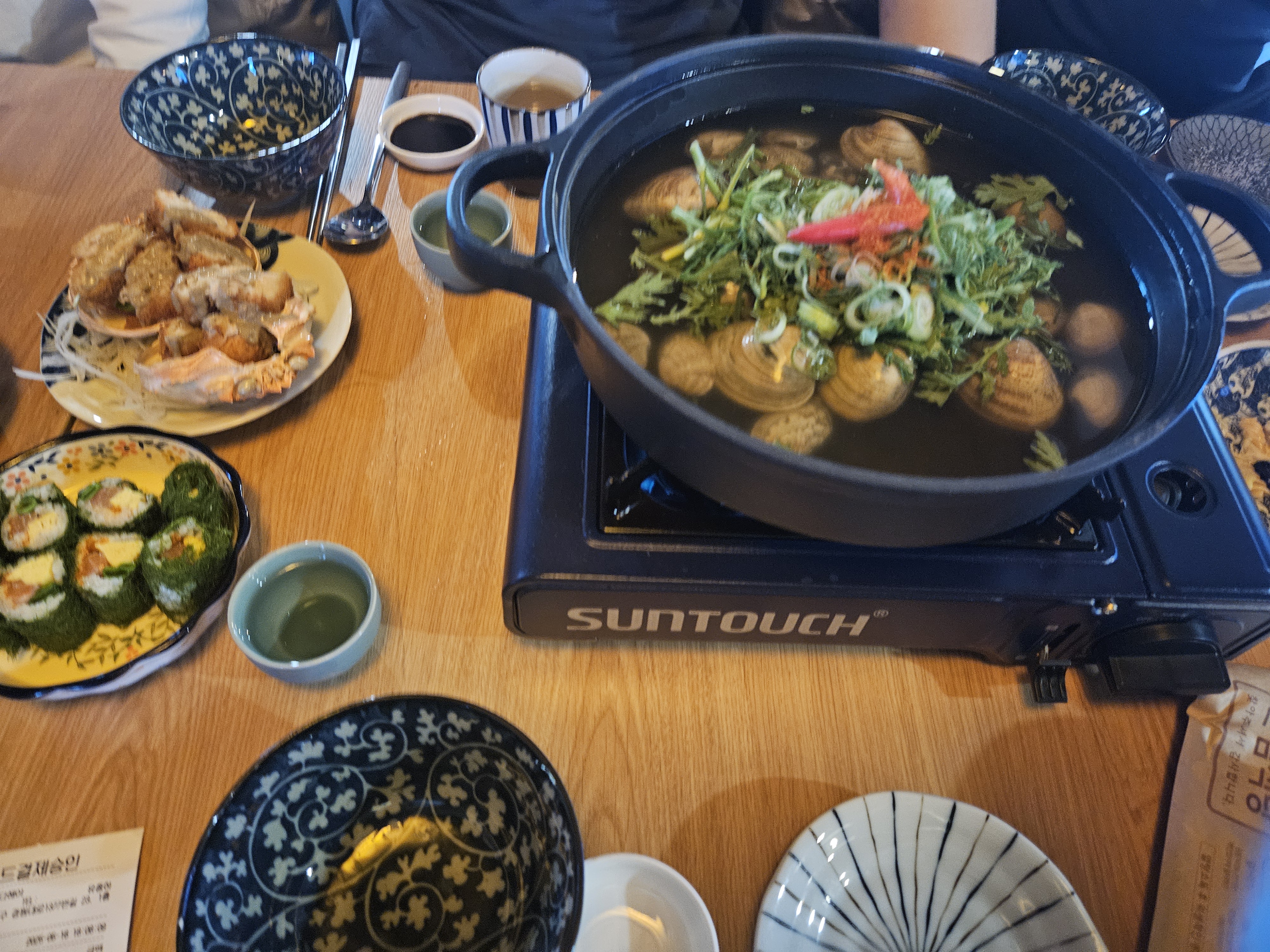 숙성회의 깊은 맛이 정말 인상적이고, 신선함이 느껴져서 입에서 살살 녹더라고요. - 인천 맛집 숙성회 전문점 다해야