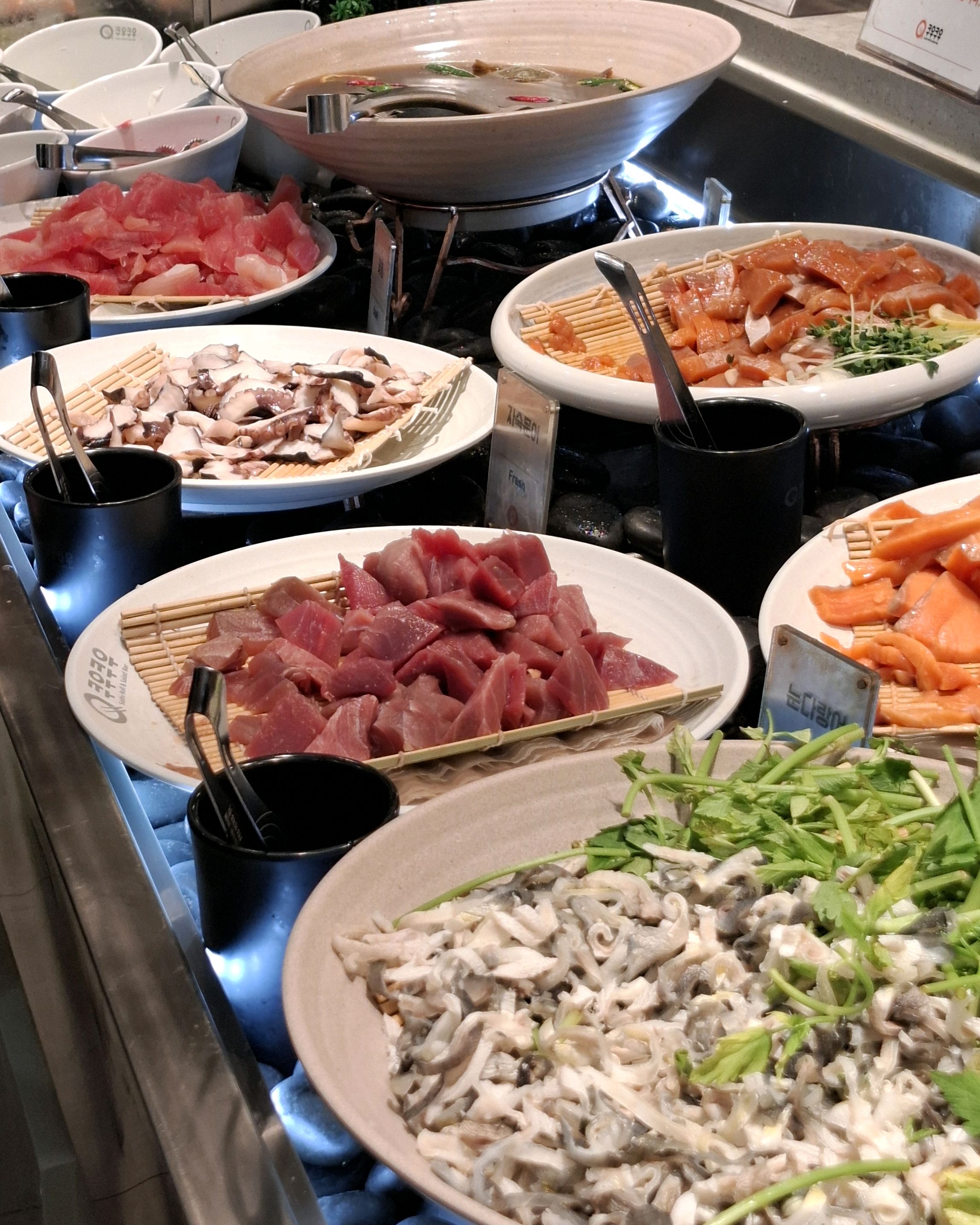 먹을게 너무 많아서 메뉴 다 먹지도 못하고 왔어요.ㅠㅠ - 대구 맛집 쿠우쿠우 수성못점