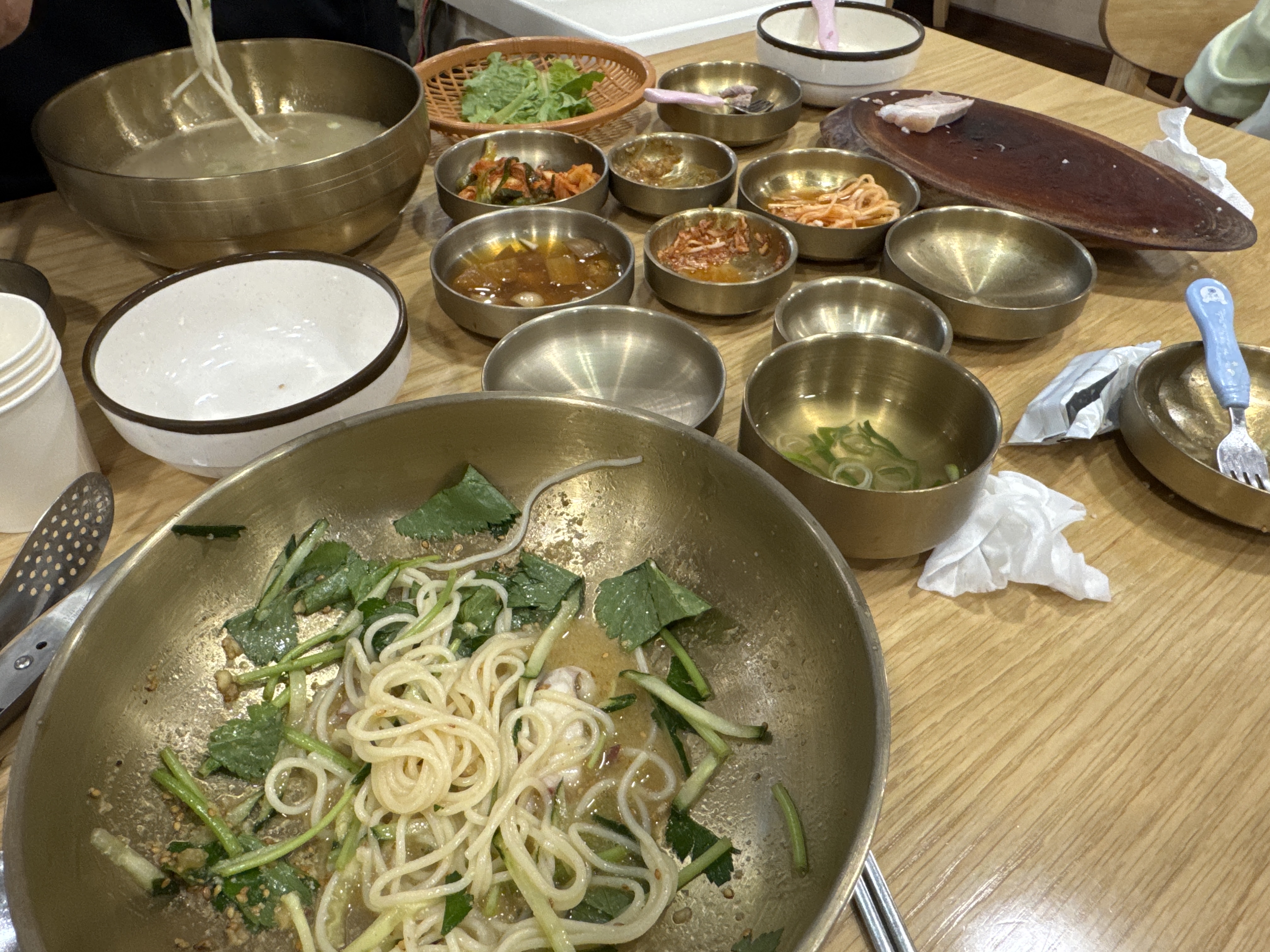 36개월 미만 아기 국수도 따로 챙겨주시고 - 제주 맛집 섬누들
