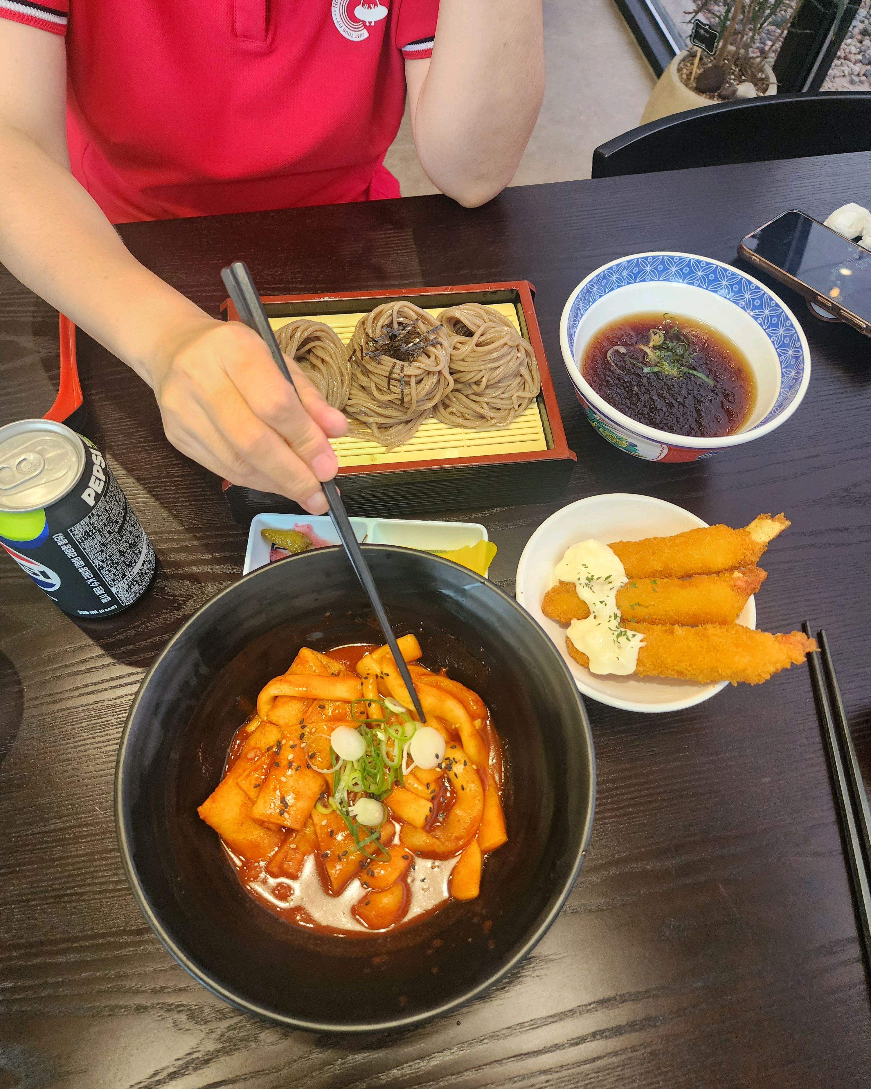 몇번방문했는데 리뷰는 첨이예요~~^^ 집가까운곳에 소바맛집생겨서 자주 방문하게 되네요 ㅎ