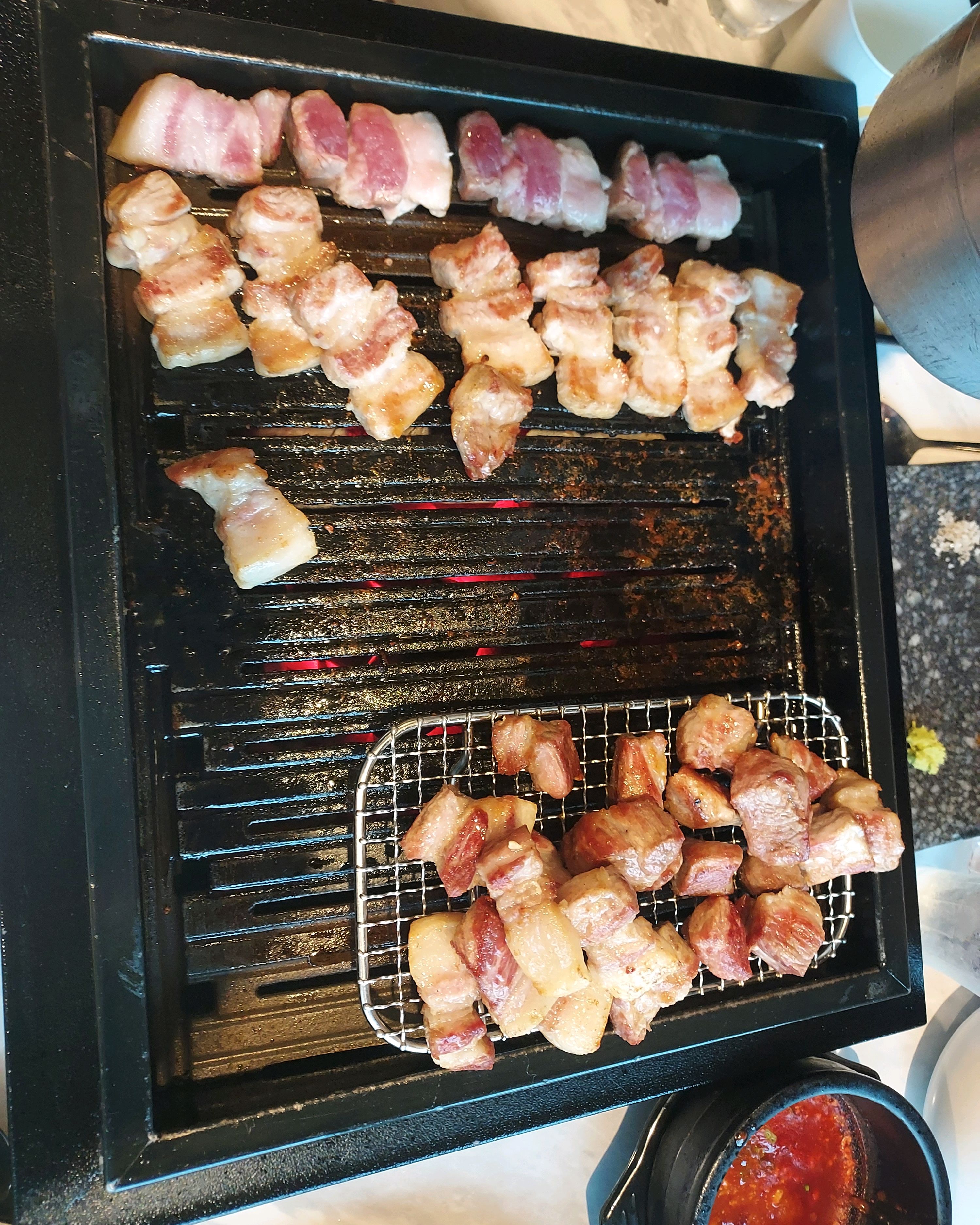 예약도 잘해주셨고ㅠㅠ사진고자라 사진이 별로지만 - 제주 맛집 작산 애월흑돼지