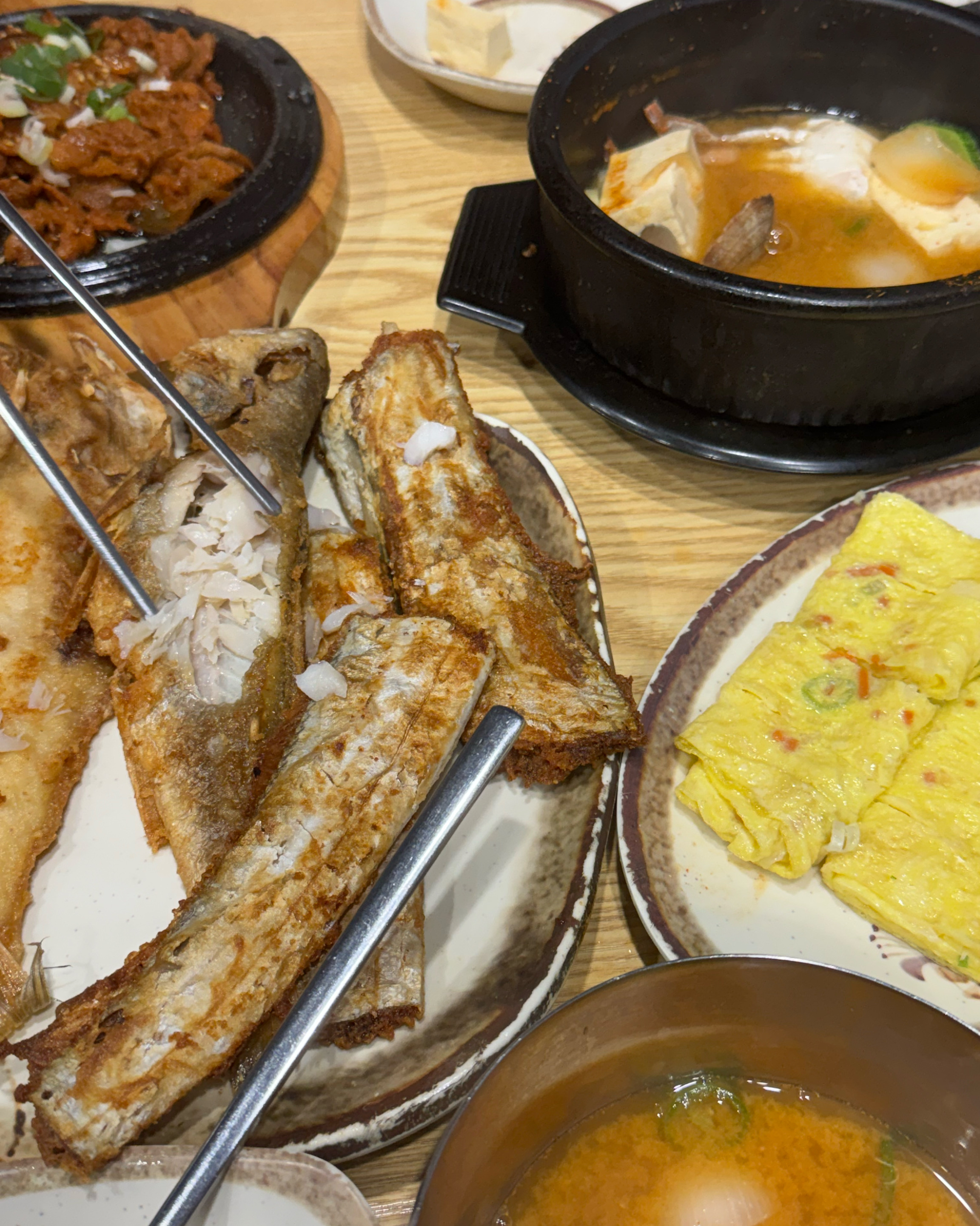 다 맛있어요 ~~! 밥이 특이 존맛탱 - 제주 맛집 영춘식당