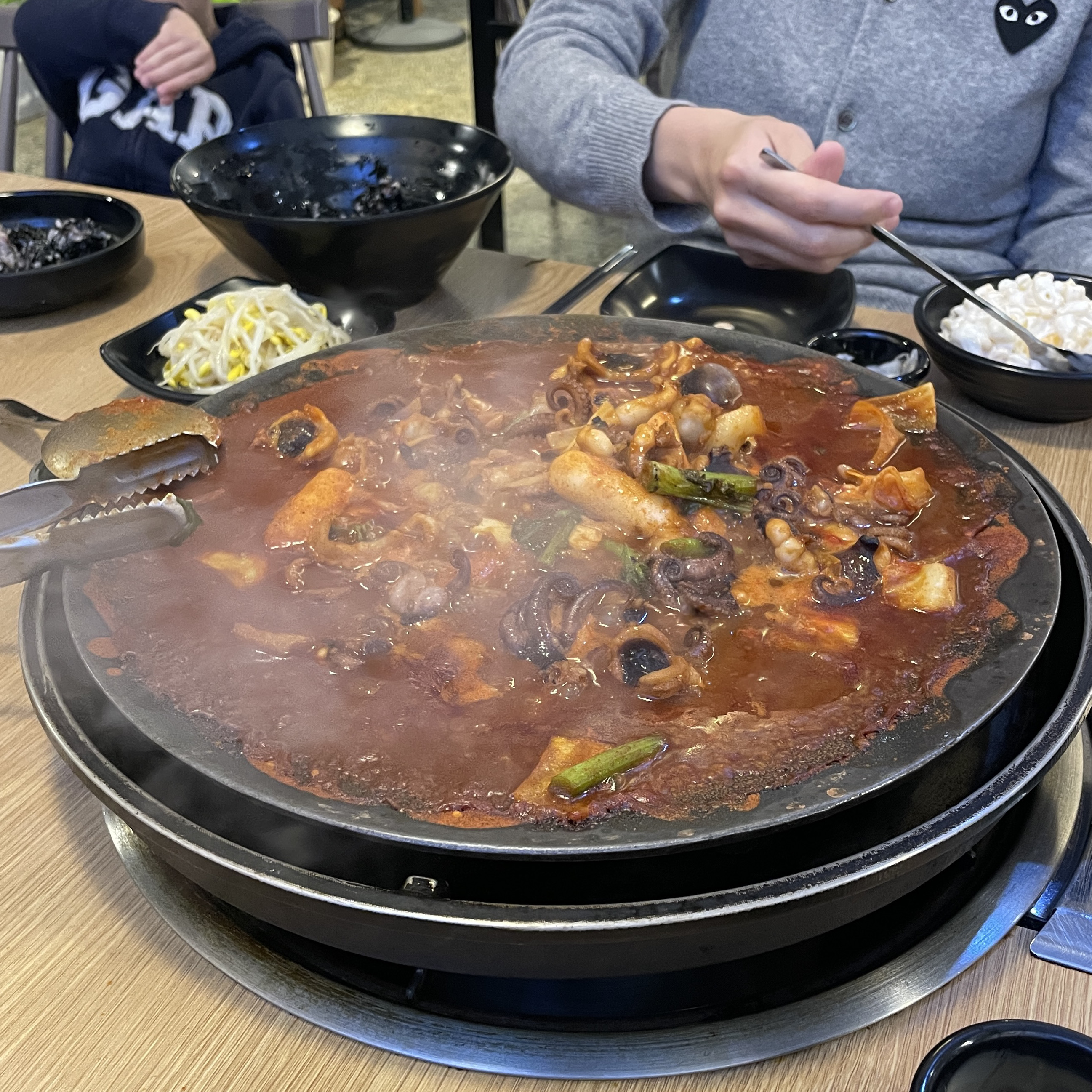 맛있게 맵고 세트가 가성비 넘 좋아요 - 제주 맛집 매우릉쭈꾸미 함덕점