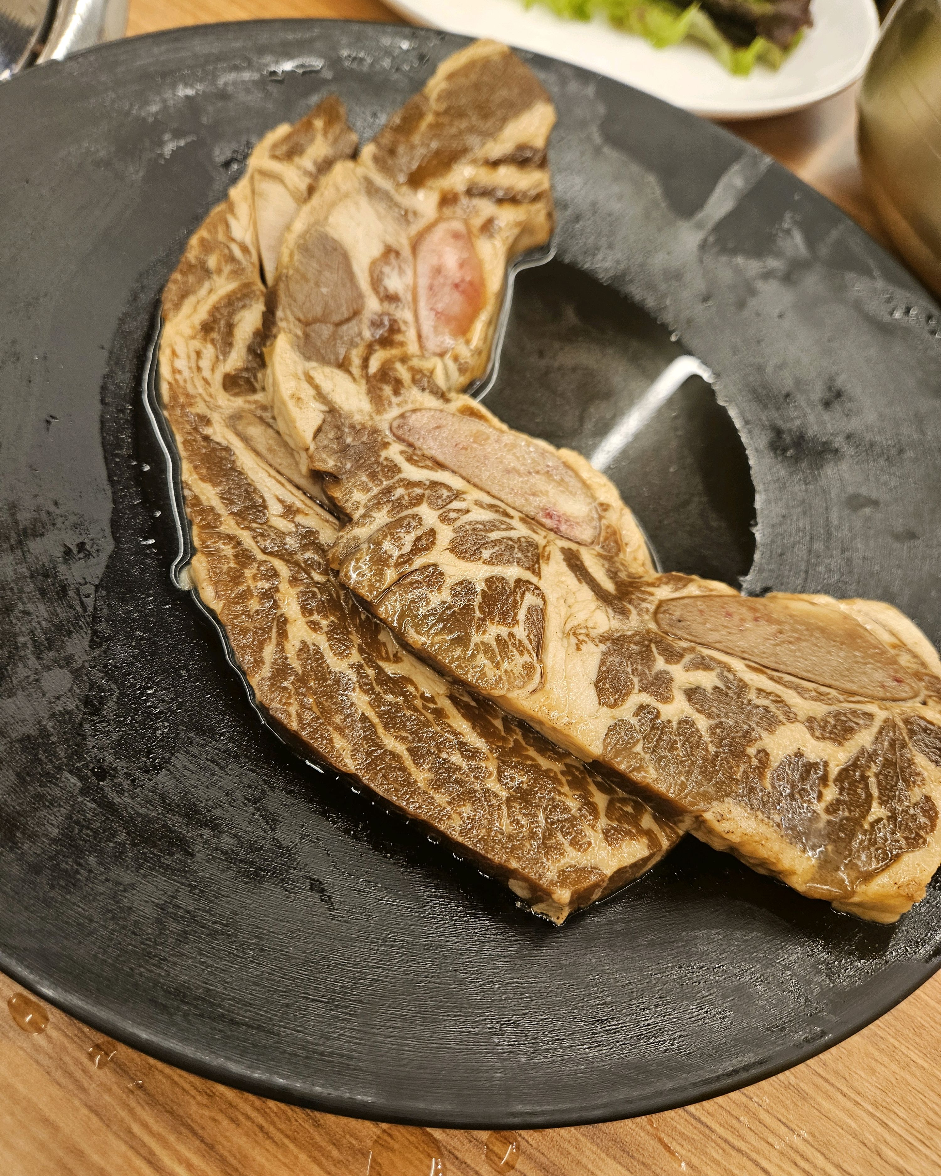 관저동 갈비맛집이없어 늘 고민했는데 이제 여기만 올꺼같아요~~ 돼지갈비도 너무맛있지만 la