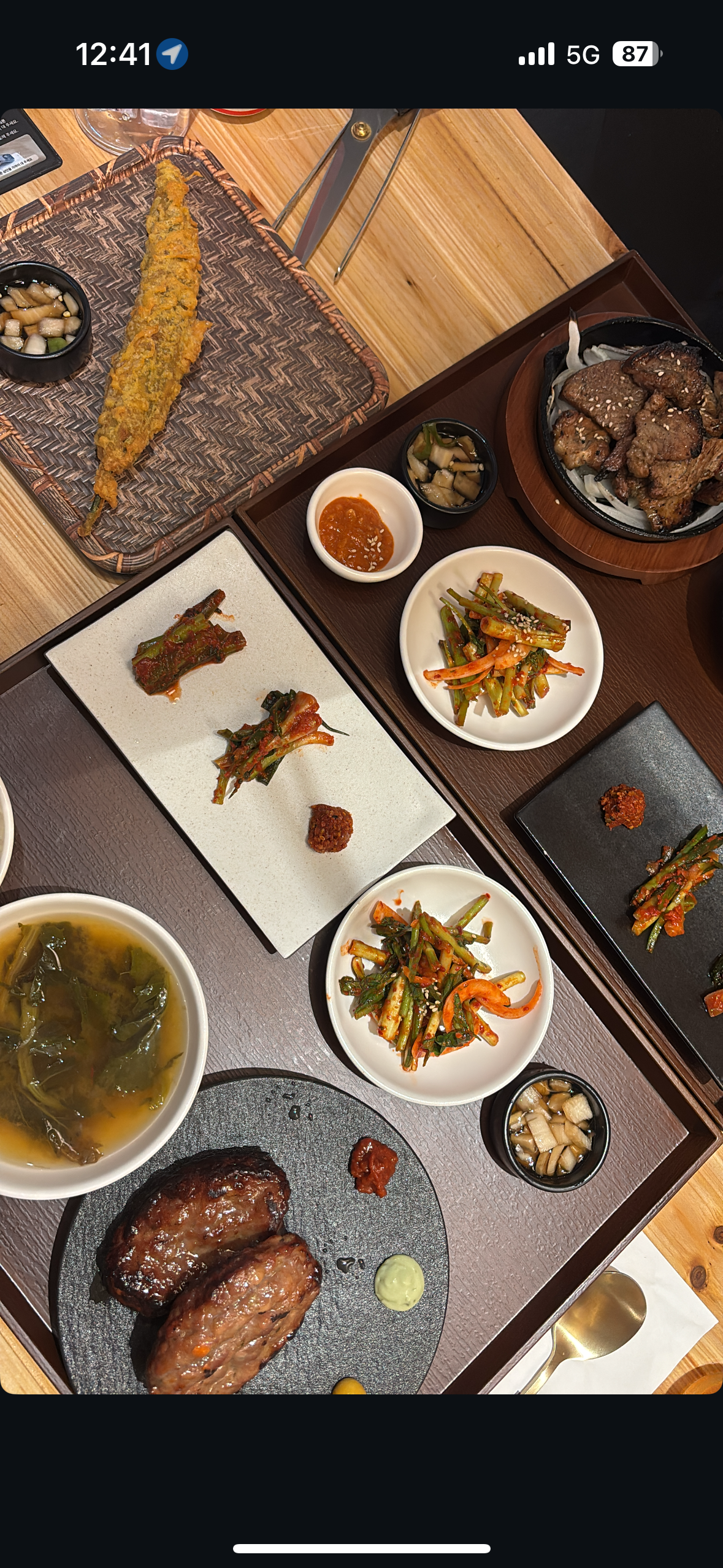 분위기도 너무 좋고 직원분들도 너무 친절하시고 음식도 너무 맛있어요 다음에도 또 올거 같아