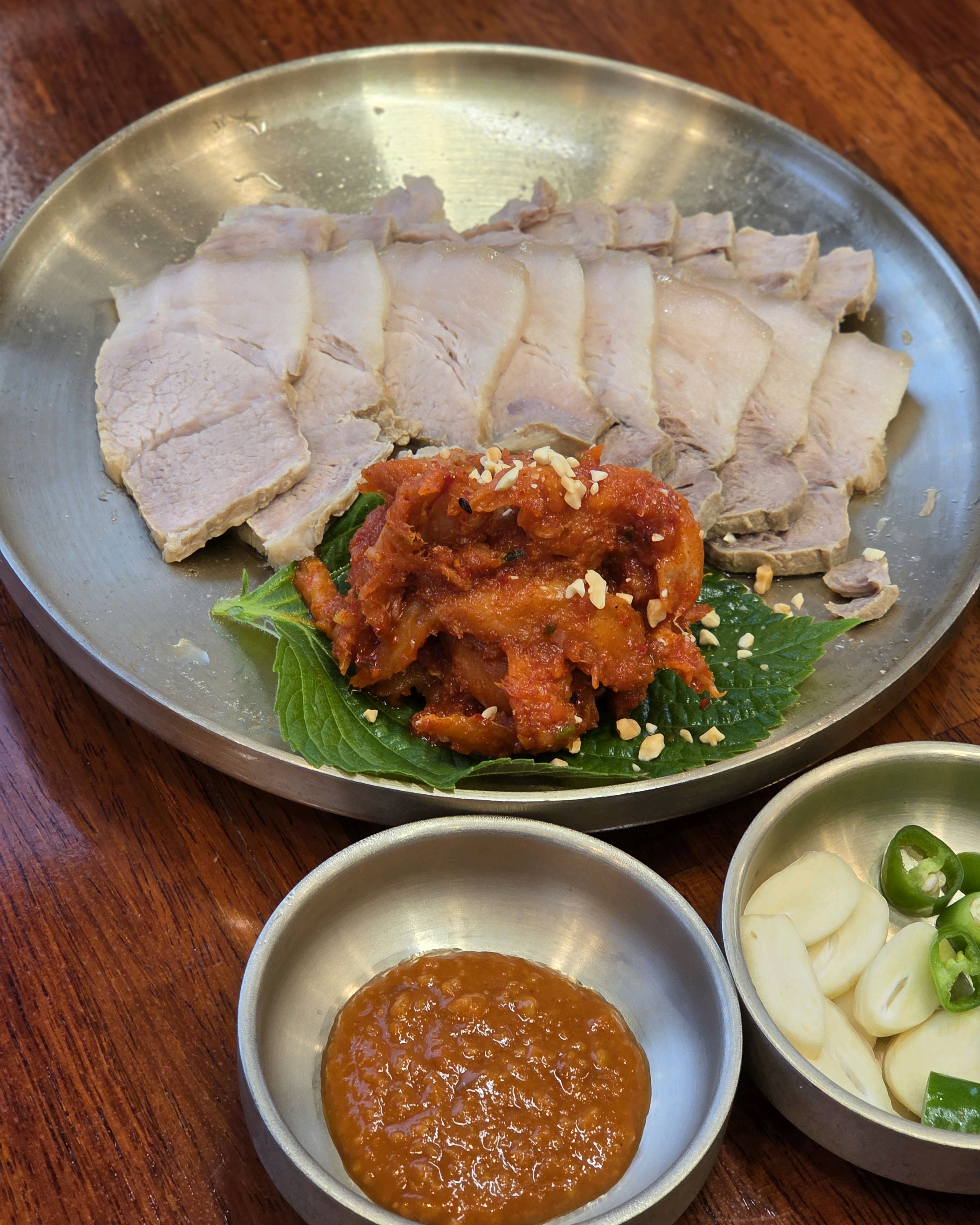 두번째 방문이에요 넘 맛있어요 👍 - 인천 맛집 서도막국수