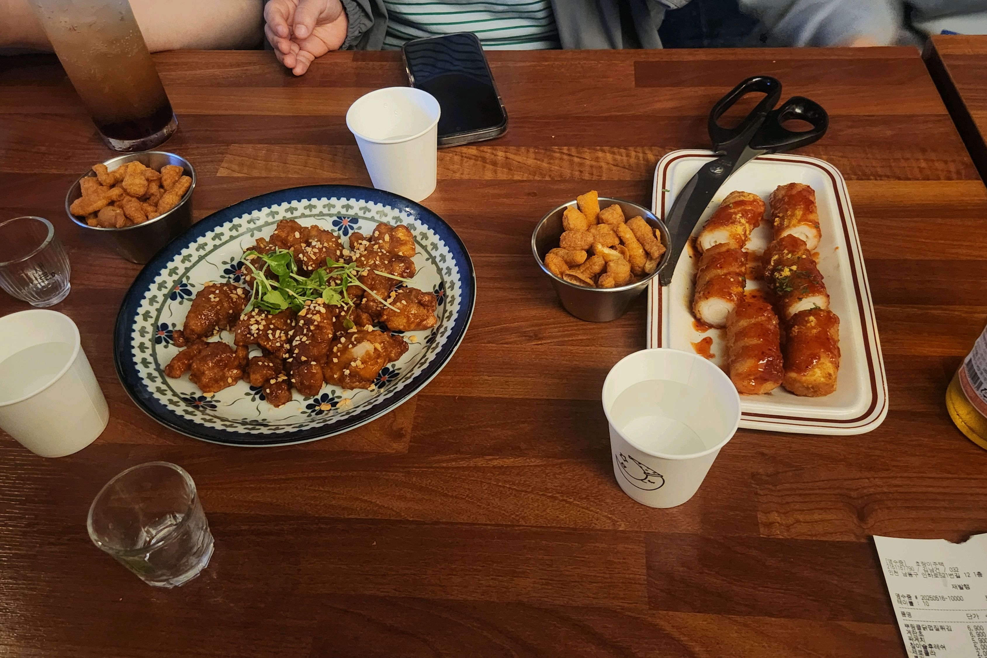 음식대 가격대 합리적 있고 음식이 다양했어 좋아요 - 인천 맛집 호랑이주택
