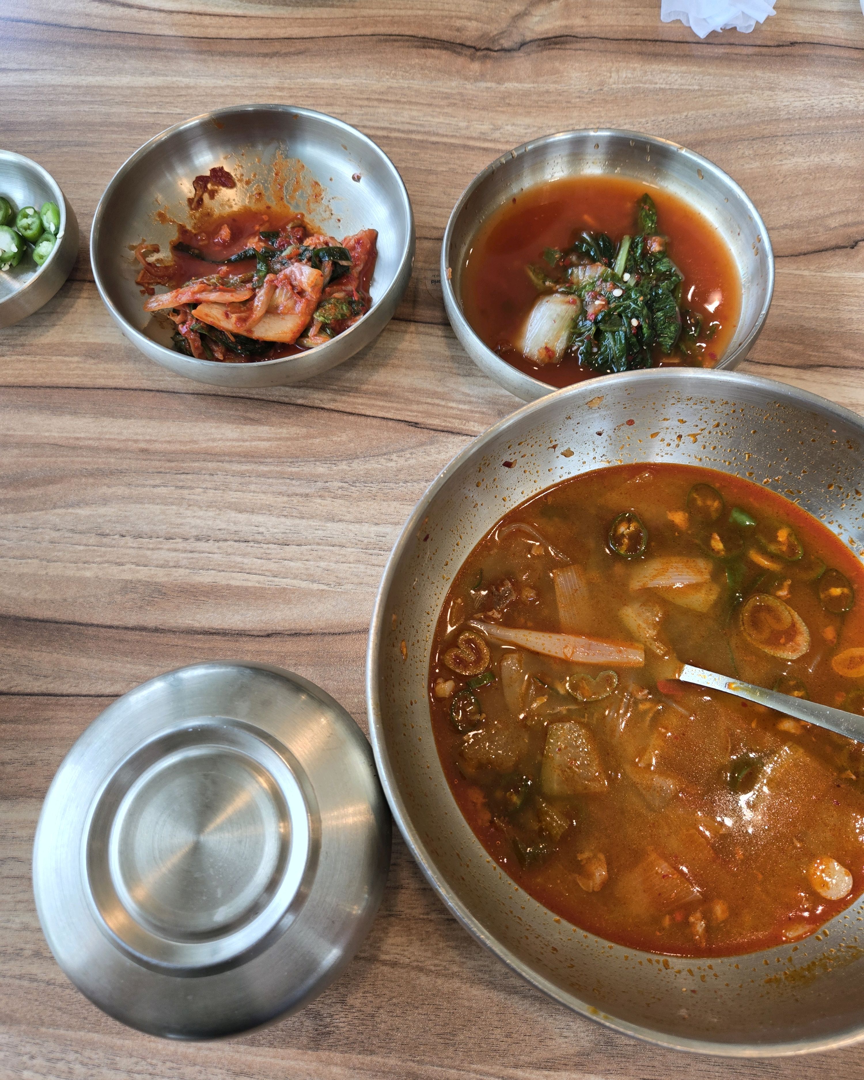 매장이 깨끗하고 국밥이 맛있어요 - 인천 맛집 국수화
