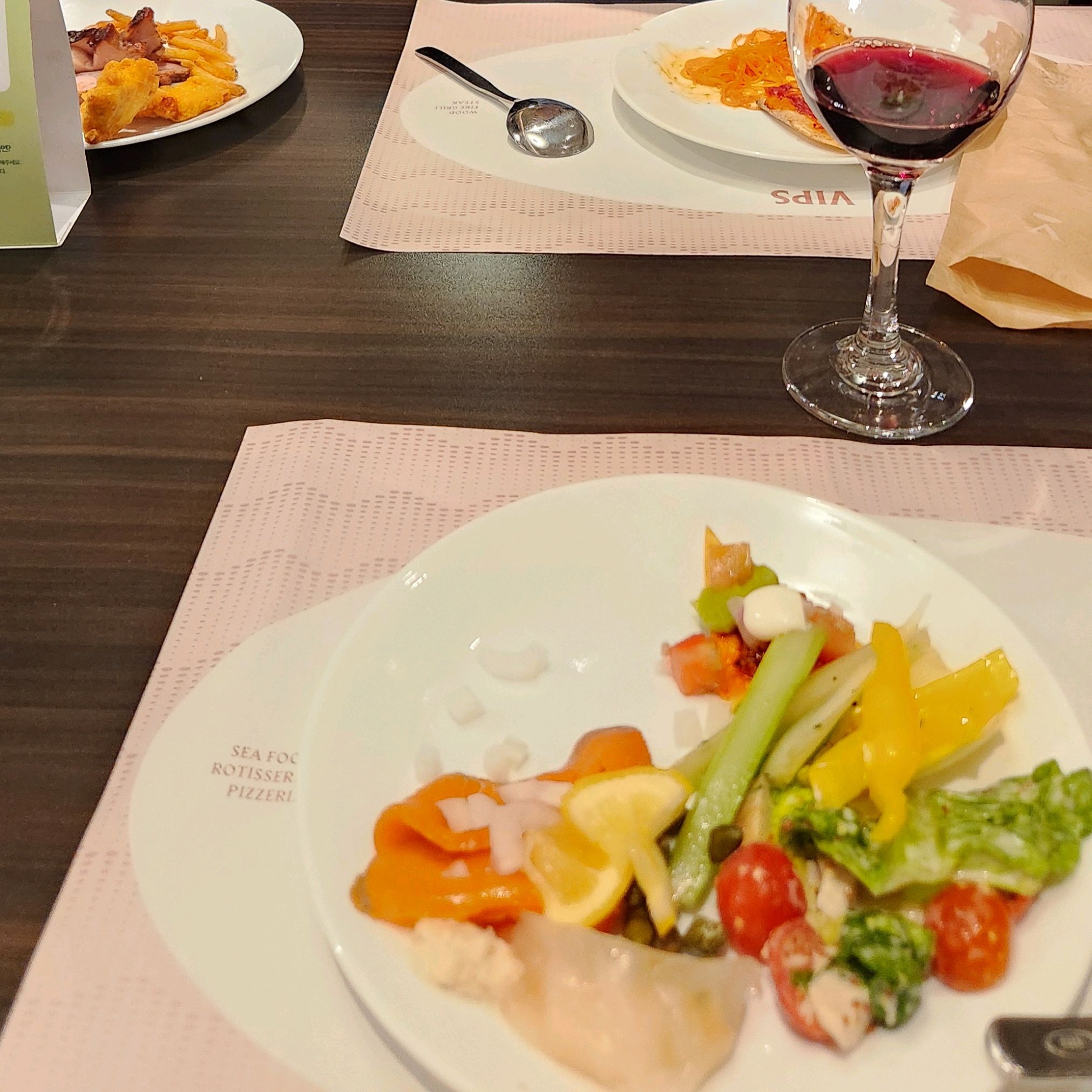 가봤던 빕스 중 음식도 제일 맛있고, 깨끗하고 친절해요. 재방문 예약입니다!! - 대전 맛집 빕스 대전현대아울렛점