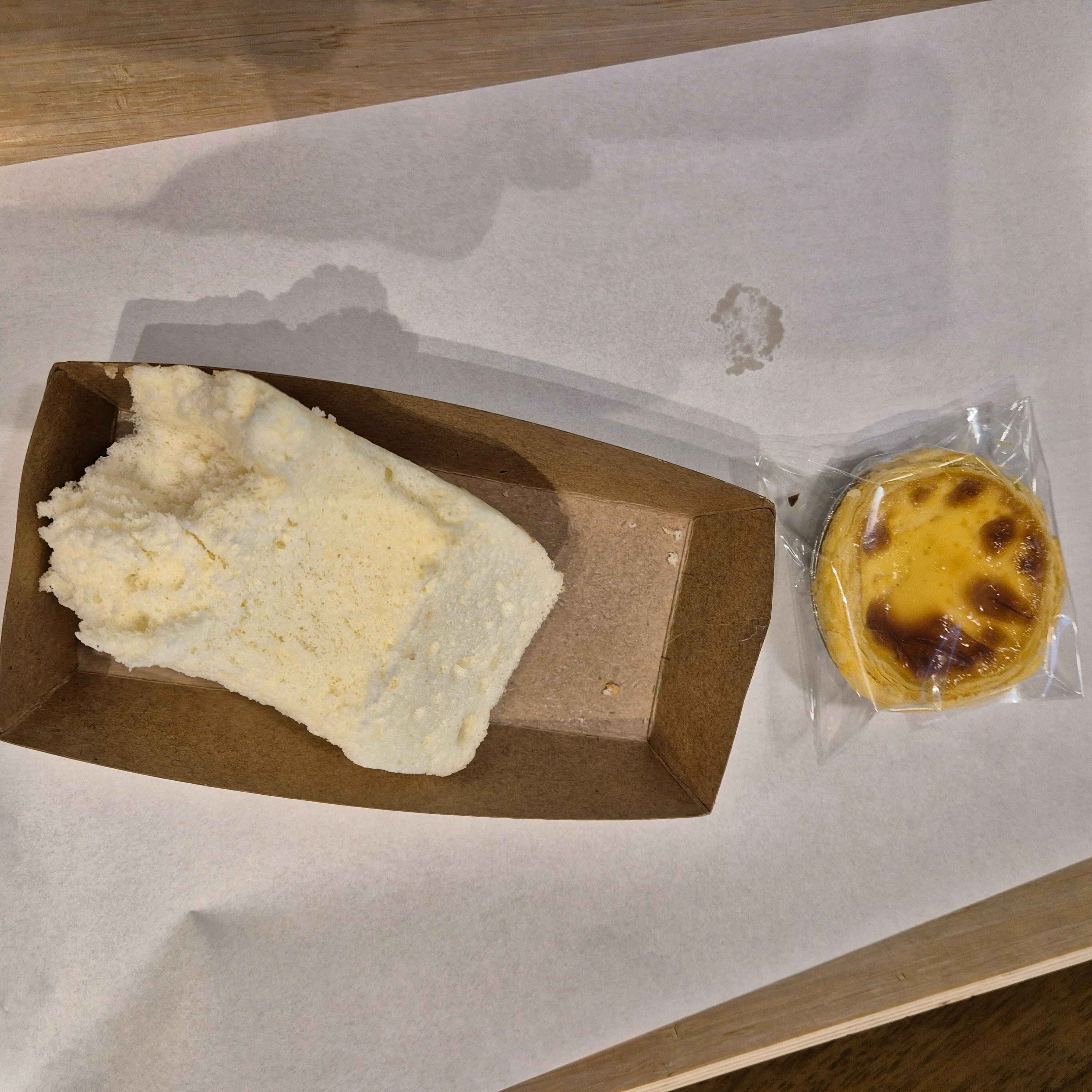 아기가 빵을 너무 잘먹네요 ㅎㅎ - 인천 맛집 빵백화점