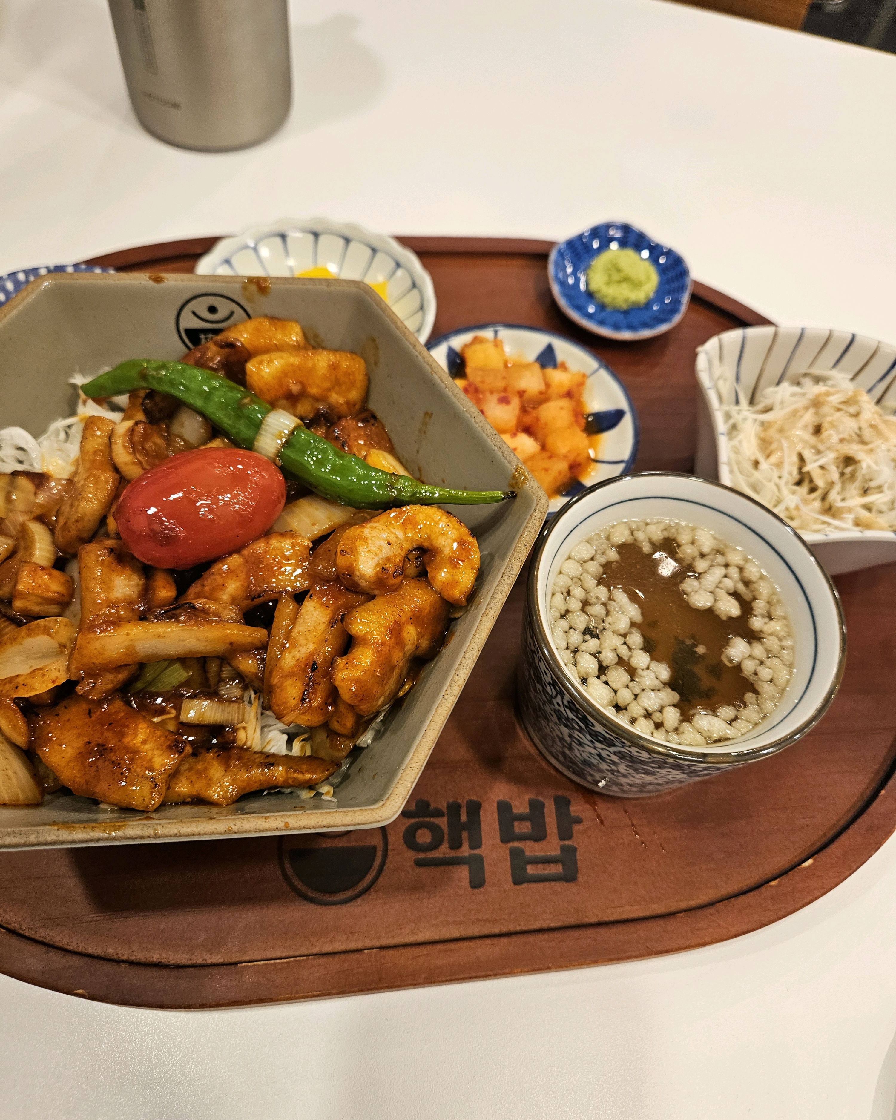 애매해서 혼자 오게 되었는데 혼자 먹기도 괜찮구 맛있ㅇㆍ서 자주 올 것 같아옹 - 인천 맛집 핵밥 구월로데오점