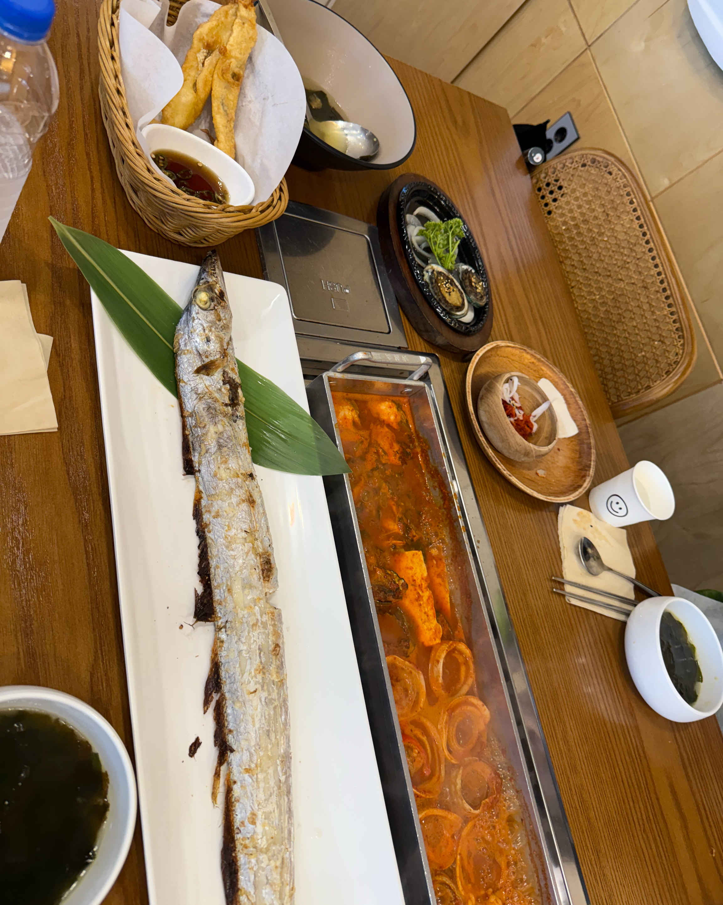 입덧하는 임산부인데 ㅎㅎ 밥한그릇 다 먹었습니다!! - 제주 맛집 한라갈치 중문점