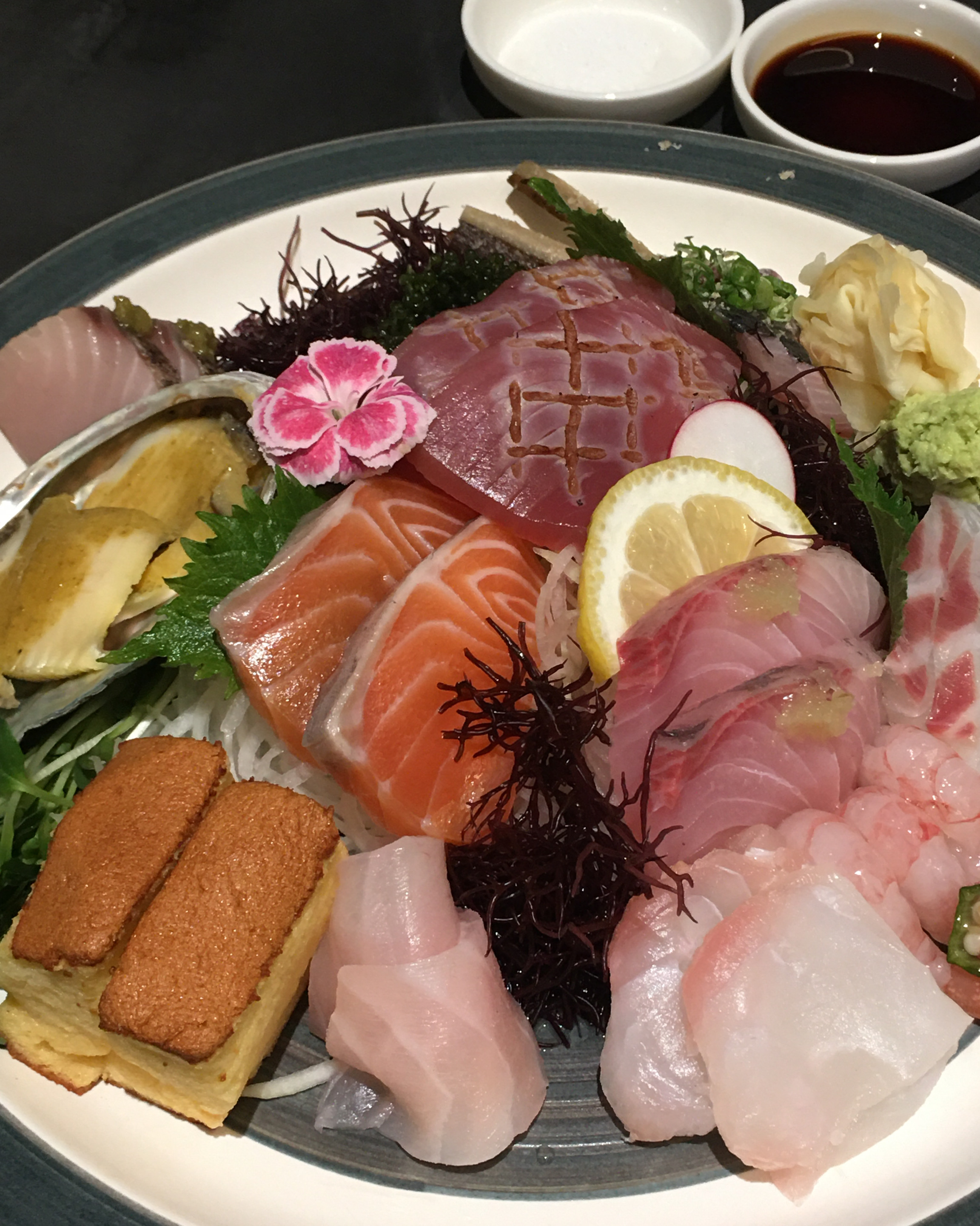 부산에서 왔는데도 진짜 맛있어요,,,너무 좋은시간 보냈습니다 다음에 또 올게요 😎 너무 고