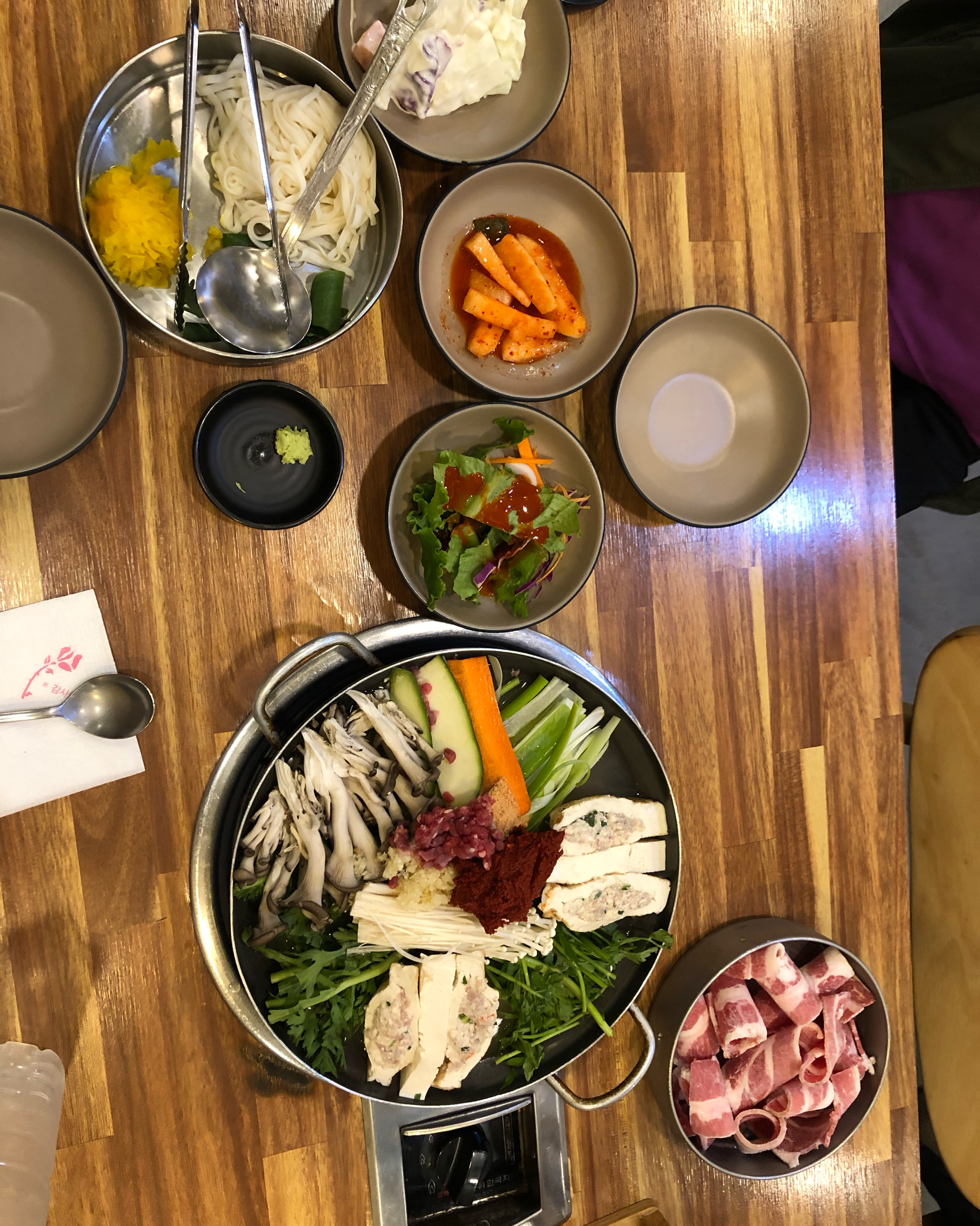 두부전골~ 맛나네요~인심도 좋으시구~ - 대전 맛집 매봉식당 계족산본점