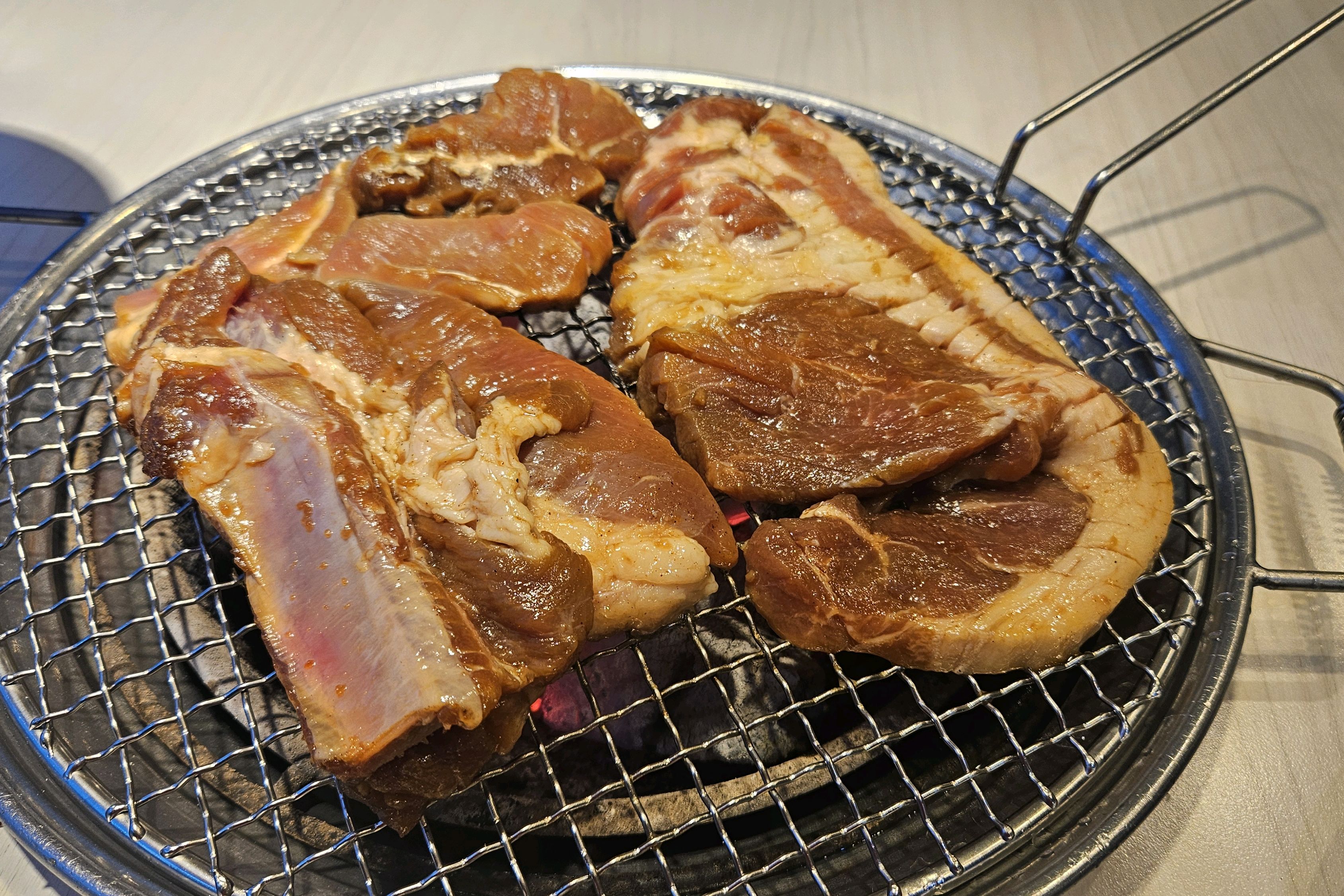 진짜 맛있고 가성비 짱이에요👍👍 - 제주 맛집 명륜진사갈비 제주연동점