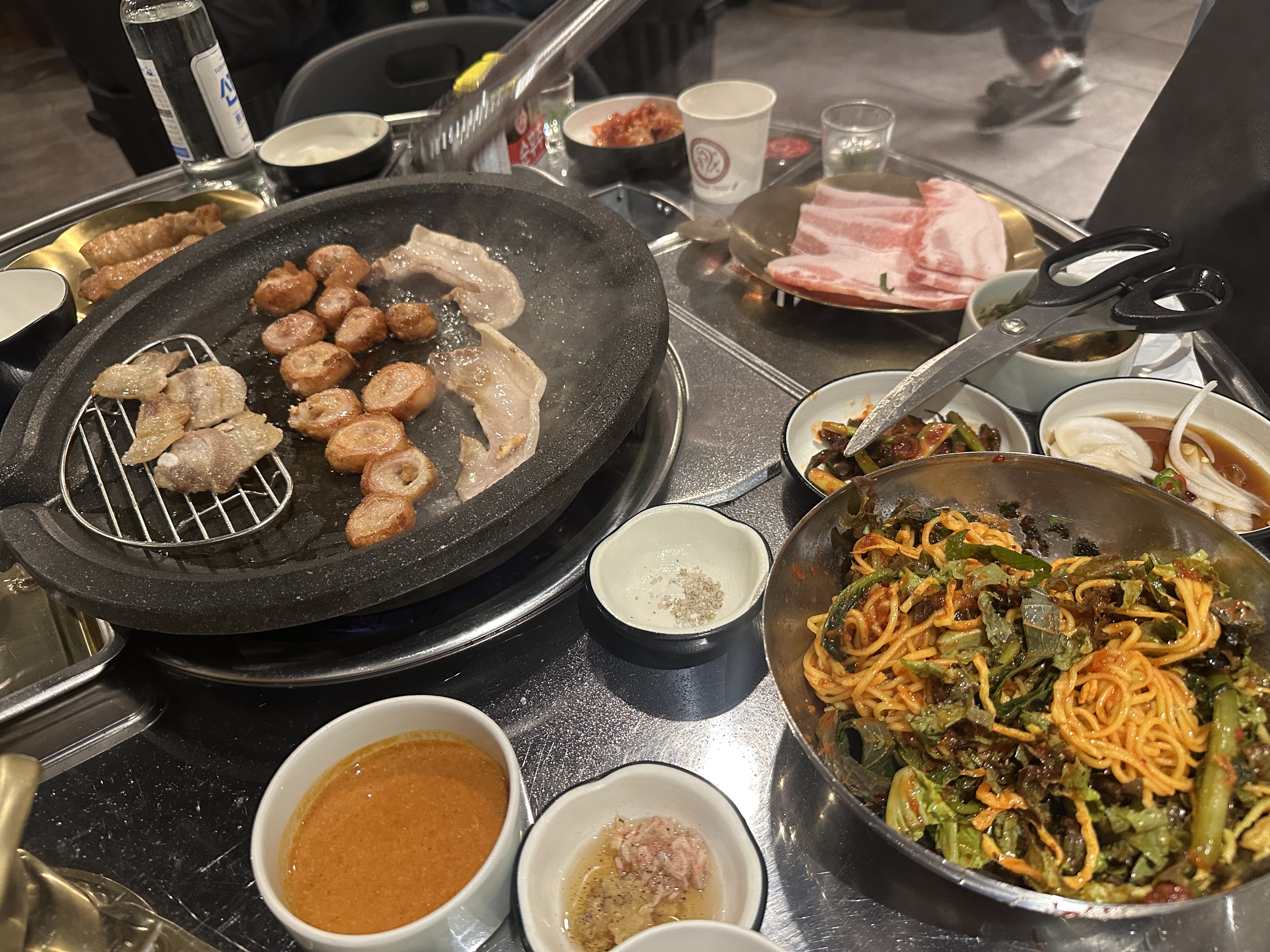대구 현지인에게 추천받은 맛집인데 진짜 맛있네요~ 맛이 조화롭습니다. ㅎㅎ 추천해요~~ - 대구 맛집 연막창 교동점