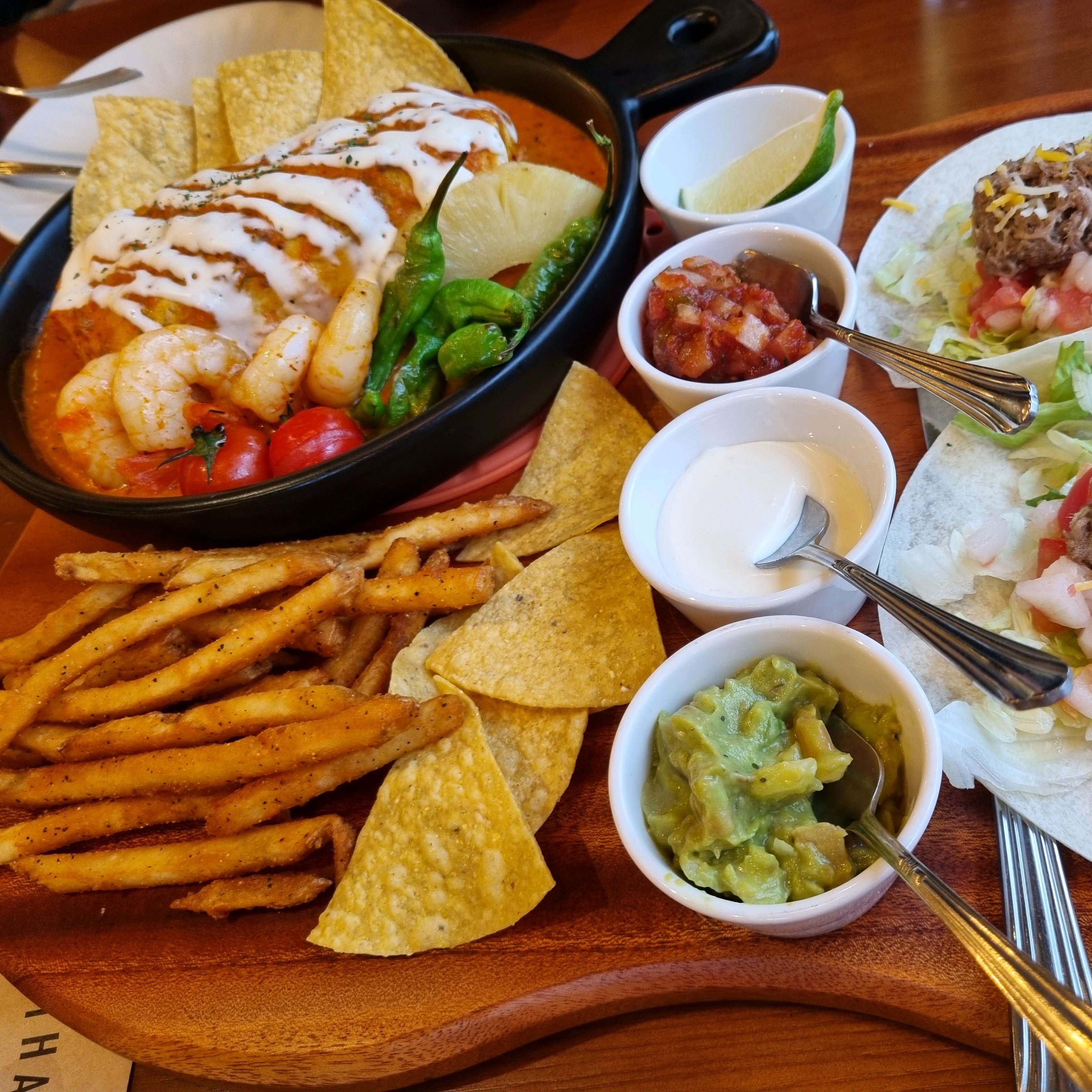 세트 메뉴 맛있어요~ - 구래동 맛집 갓잇 김포구래점
