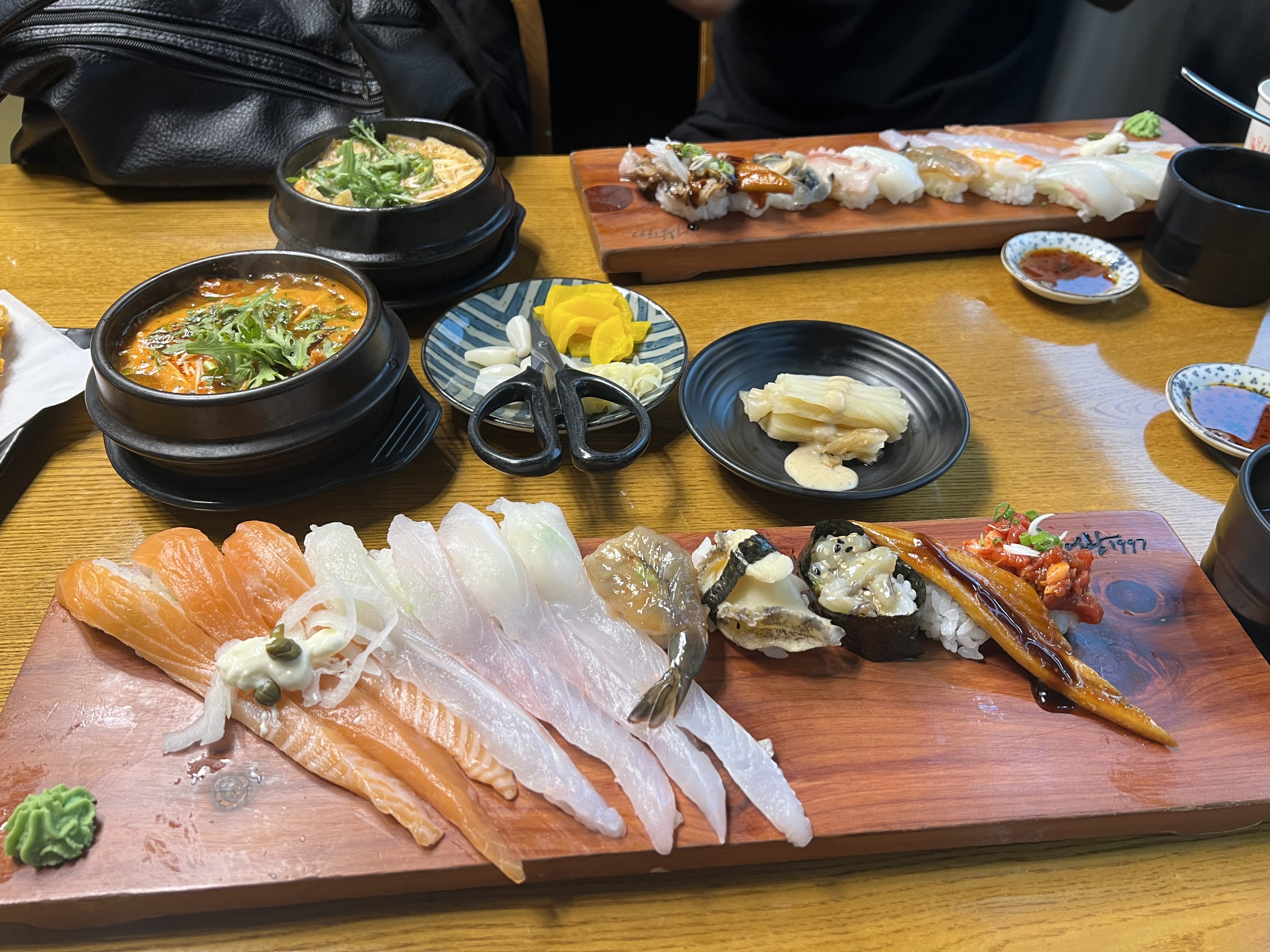인천와서 먹은 초밥집중에 가장 퀄리티도 좋고 가성비도 좋은것 같아요 데이트코스로 추천드려요
