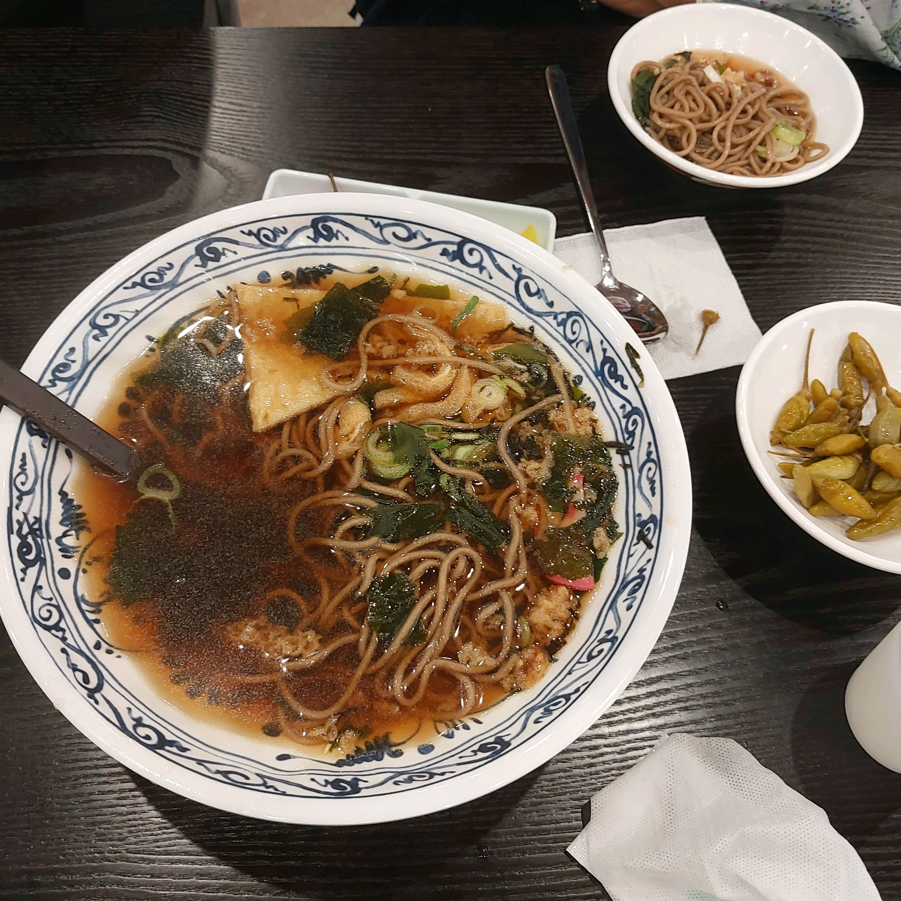 매장 깔끔하고, 주차 편하고 음식은 정갈하고 맛이 있어요~ 꼭 한번 들러보세요^^ - 오산 갈곶동 맛집 삼동소바 오산갈곶점
