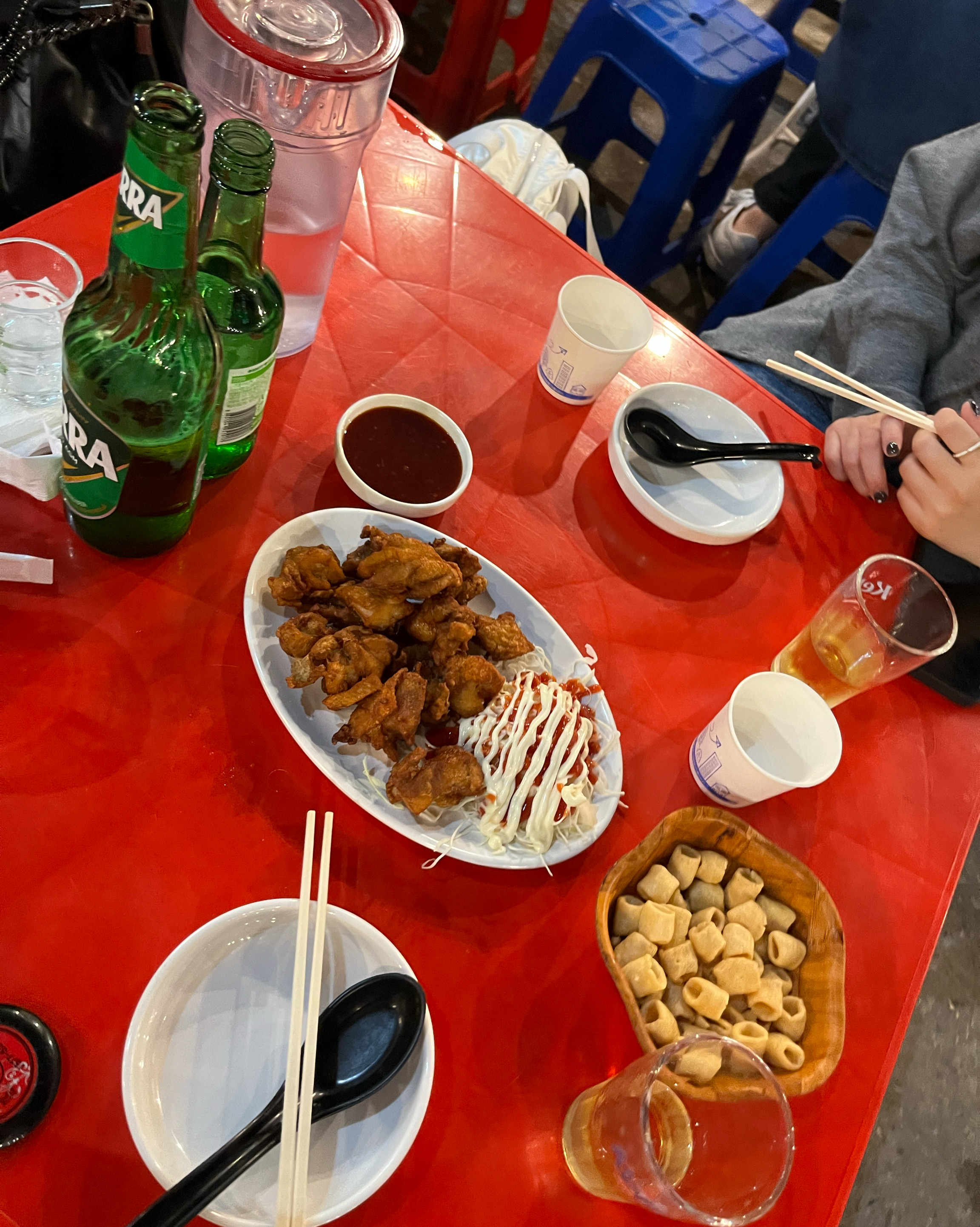분위기가 너무 좋고 직원분들이 친절하세용 노래선곡이 좋아서 다음에 또 방문하고싶어요!!!❤
