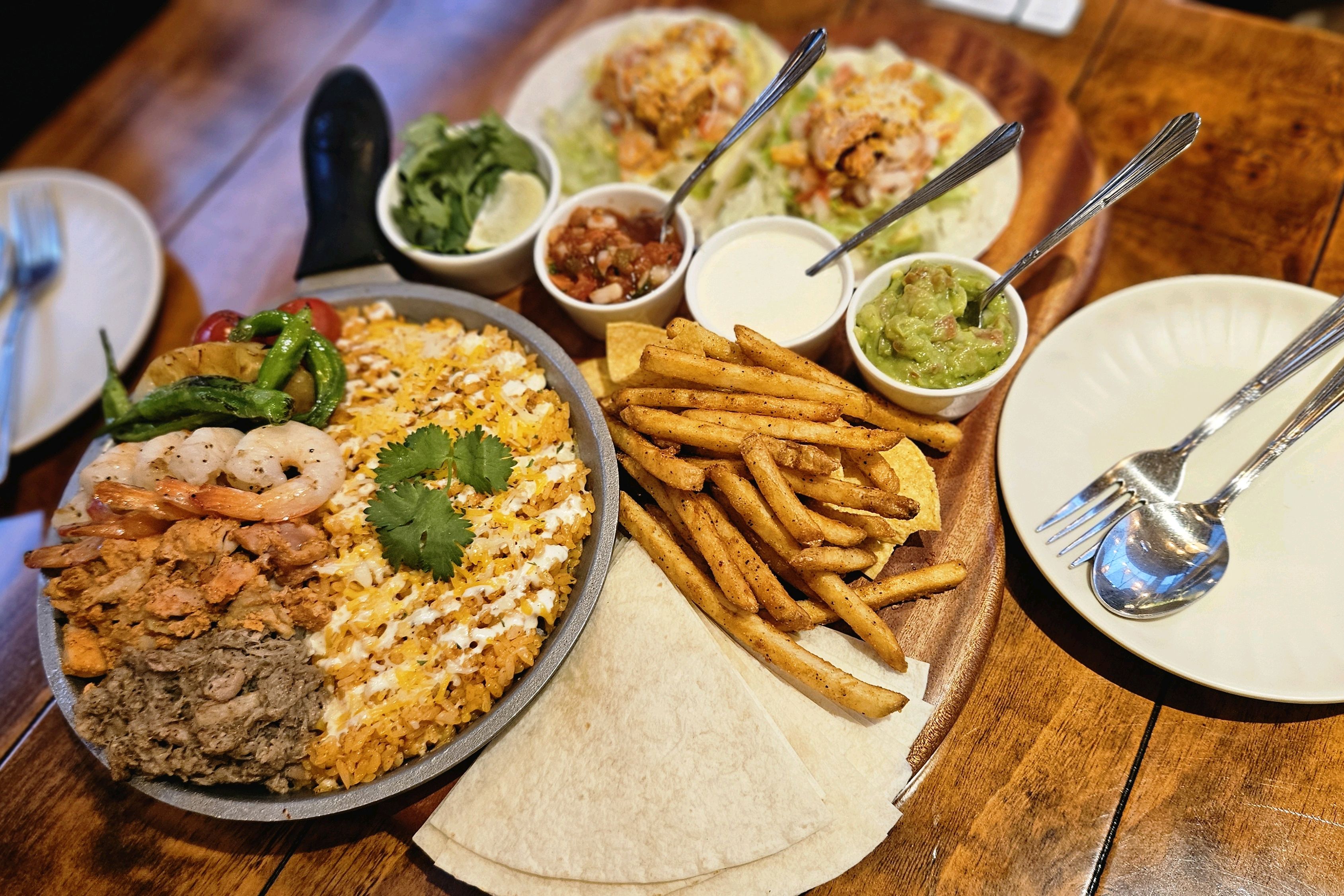 매장이 엄청 청결해요 - 구리역 맛집 갓잇 구리수택점
