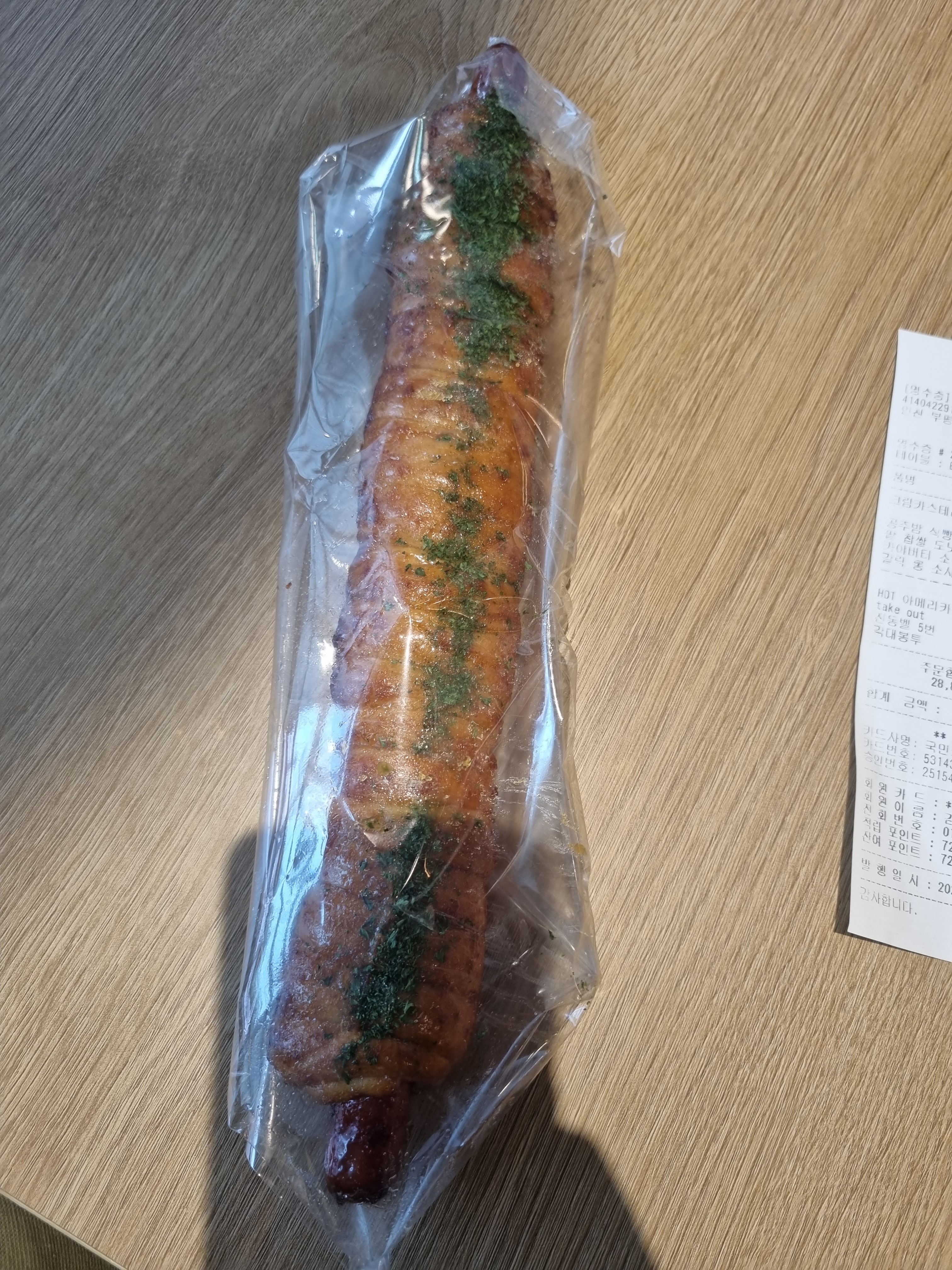 처음 와봣는데 직원들이다 친절해요 - 인천 맛집 빵백화점